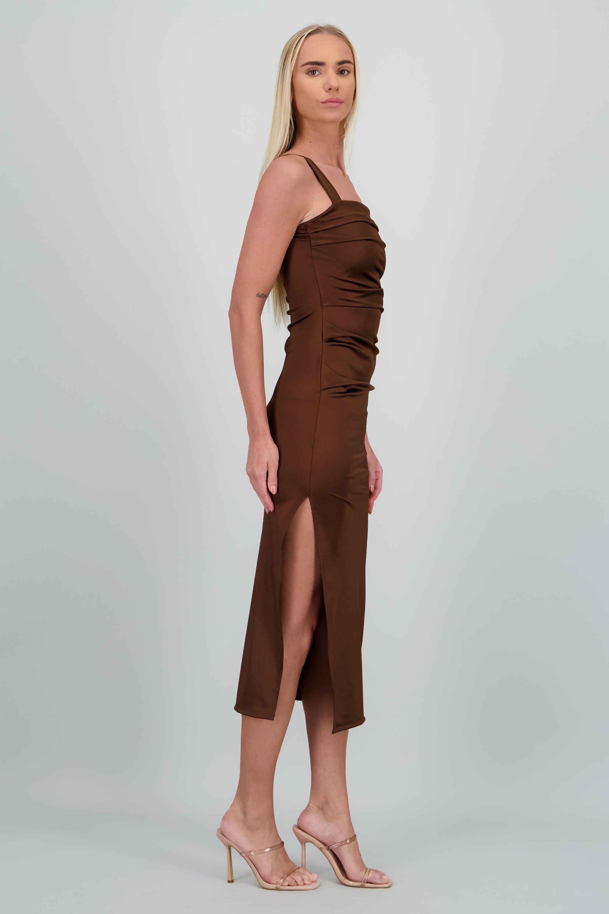 Vestido satin liso CAFE