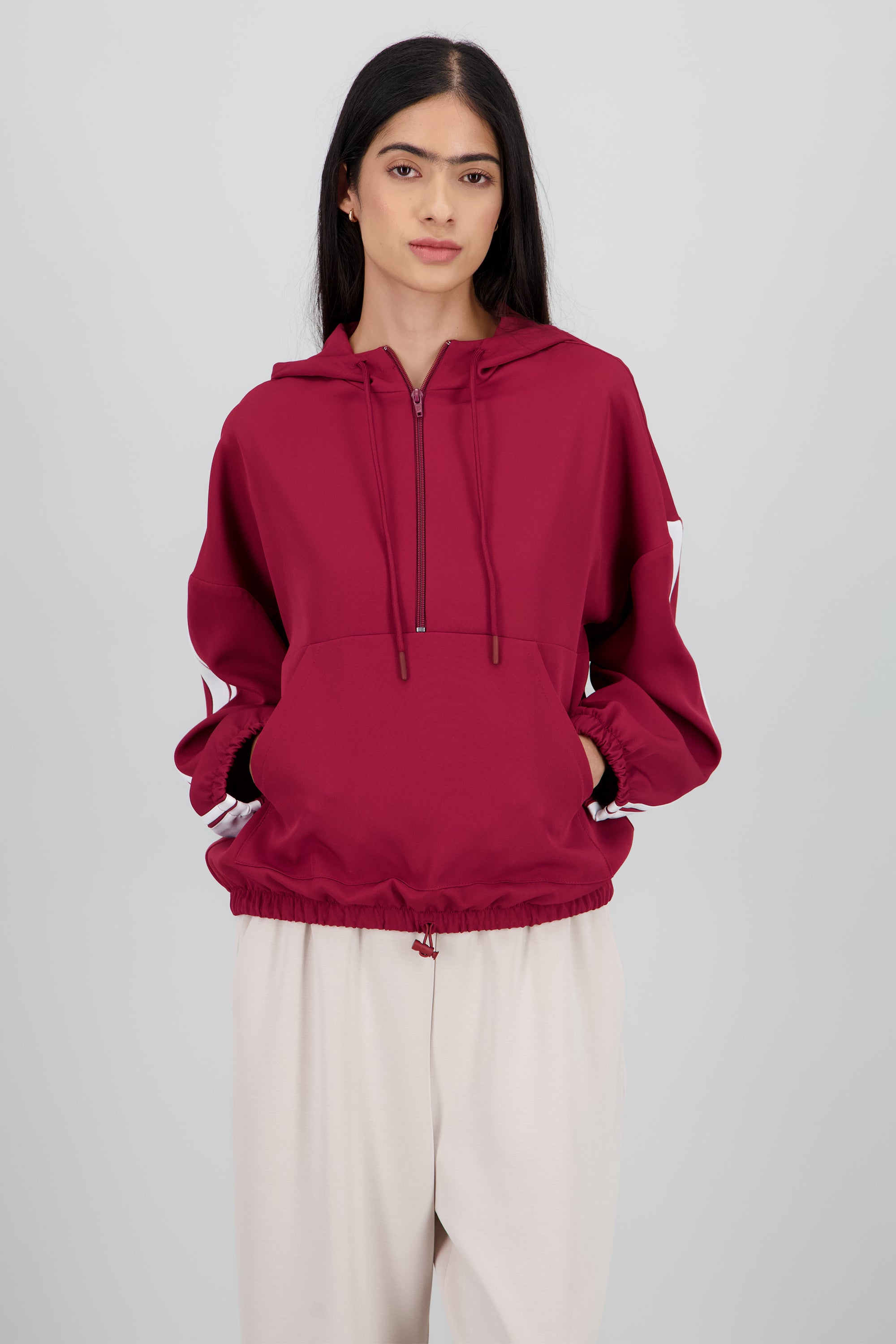 Sudadera detalle tiras contraste VINO