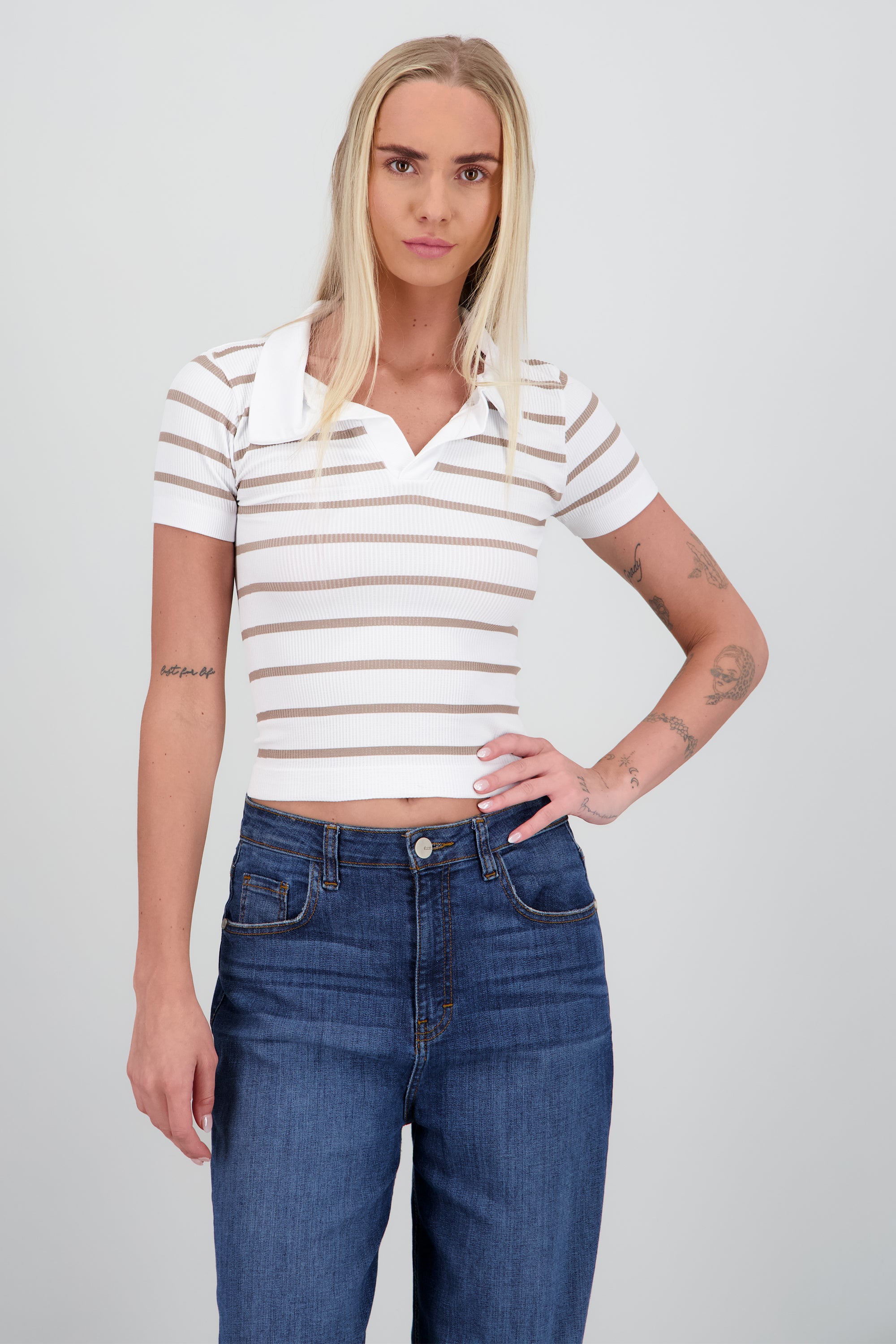 Top seamless rayas cuello polo CREMA