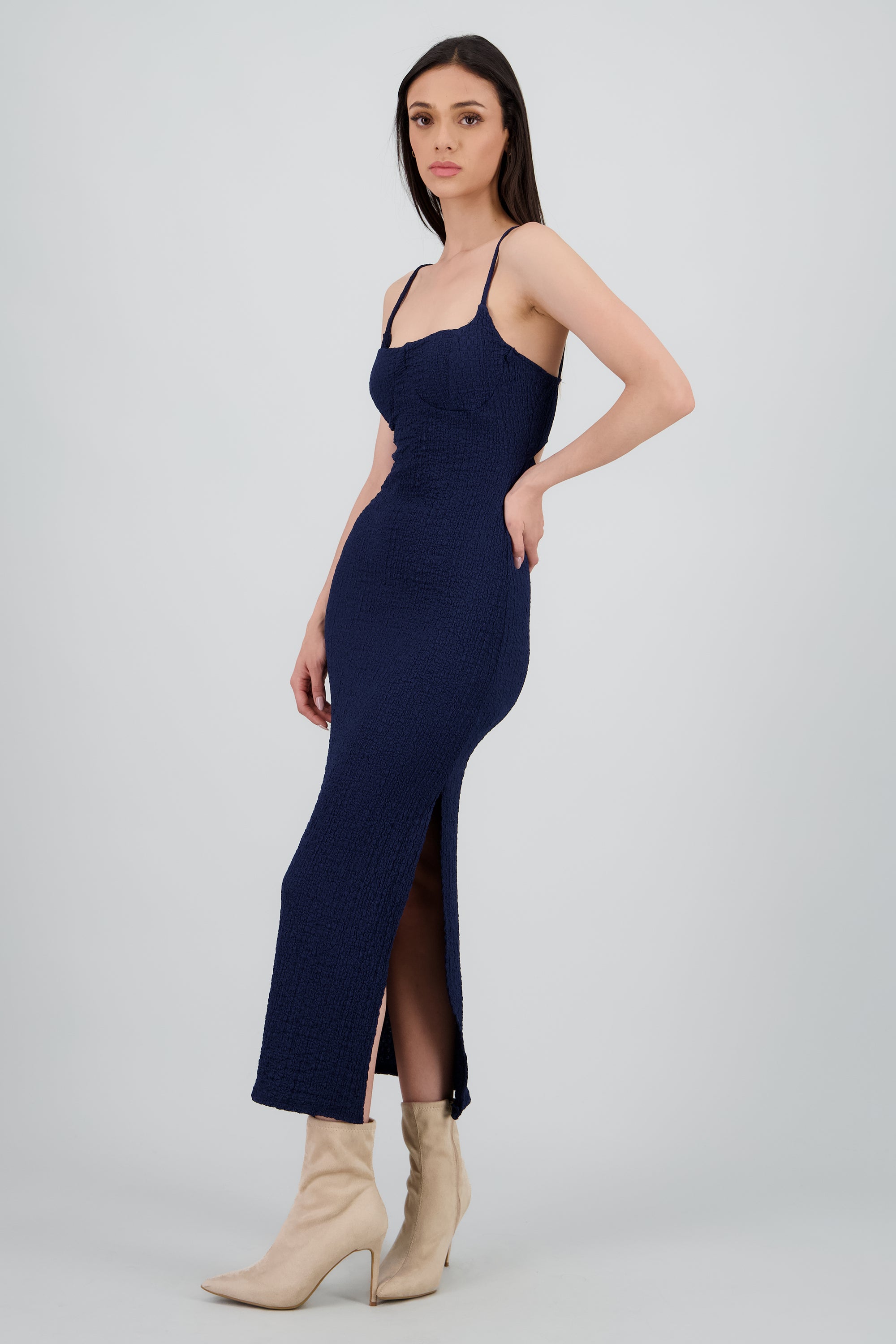 Vestido maxi textura con copas MARINO