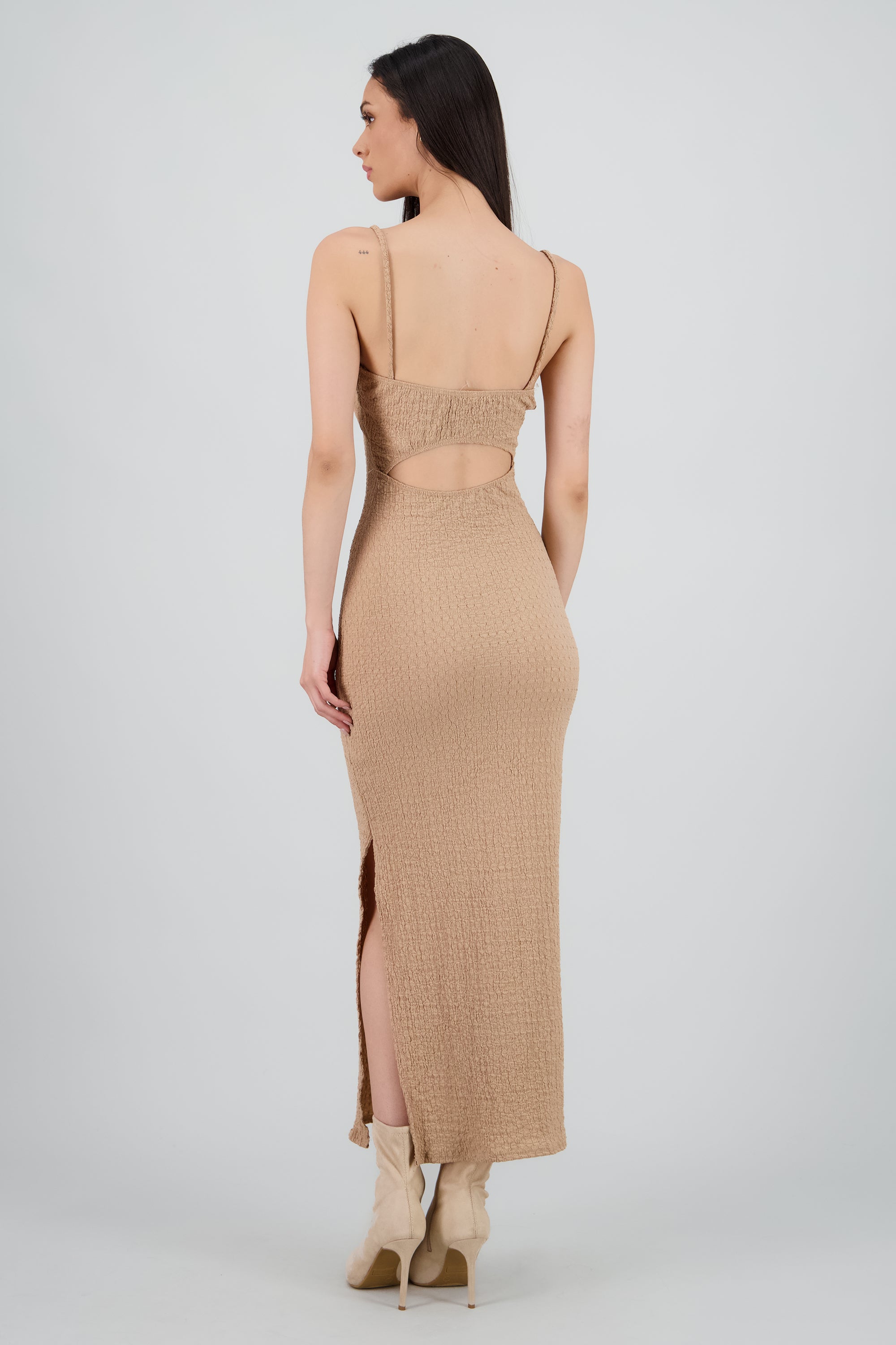 Vestido maxi textura con copas KHAKI