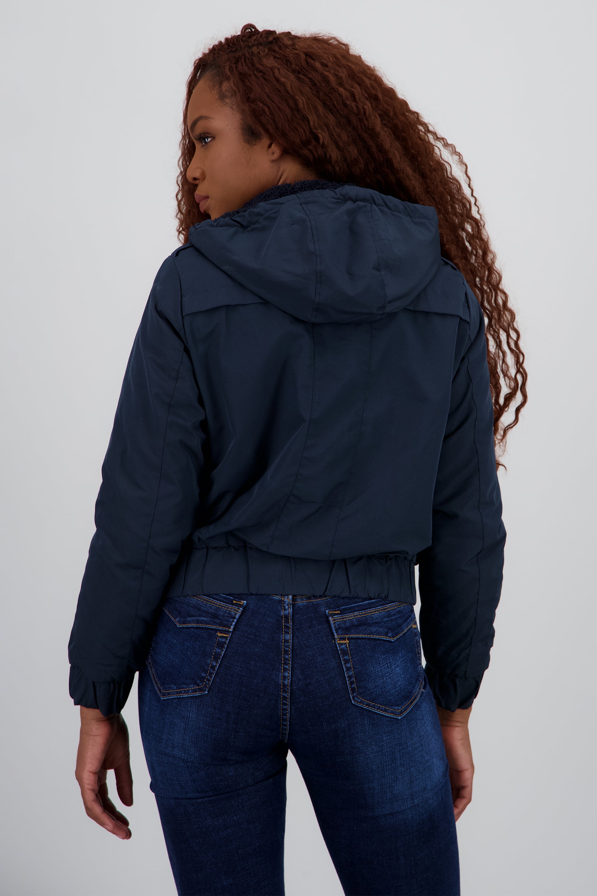 Chamarra con capucha MARINO