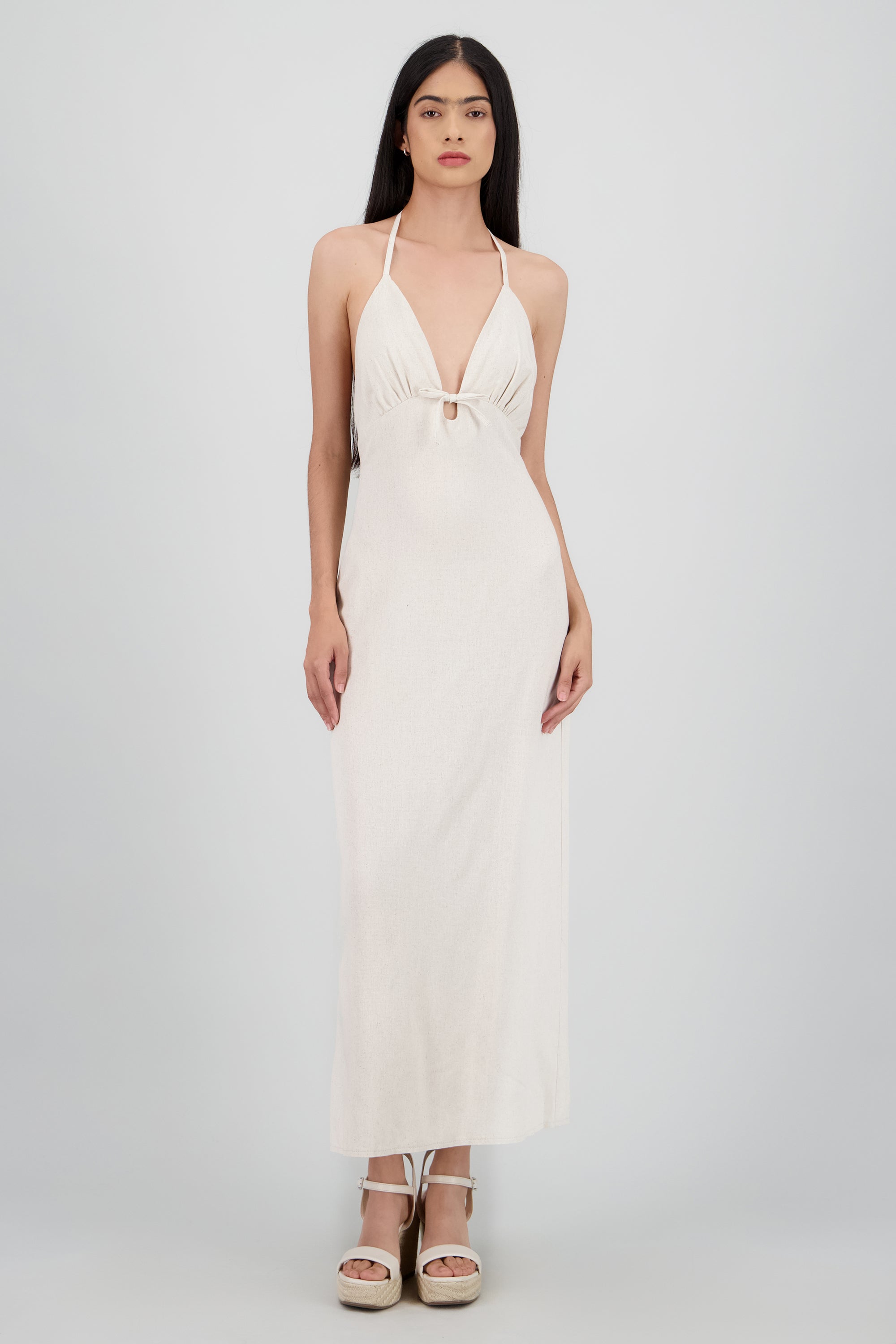 Vestido maxi halter escote espalda ARENA