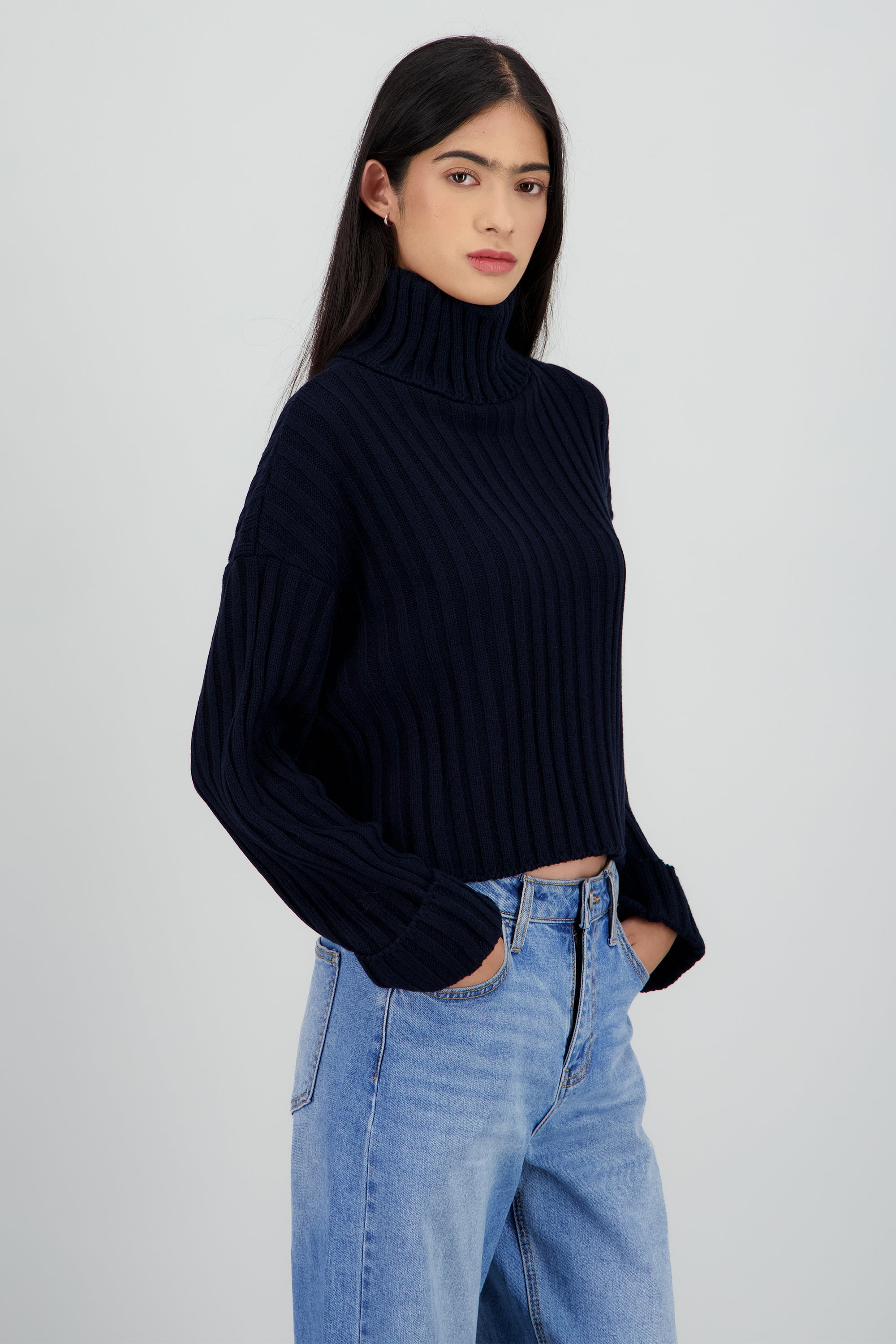 Sueter tejido cuello alto MARINO