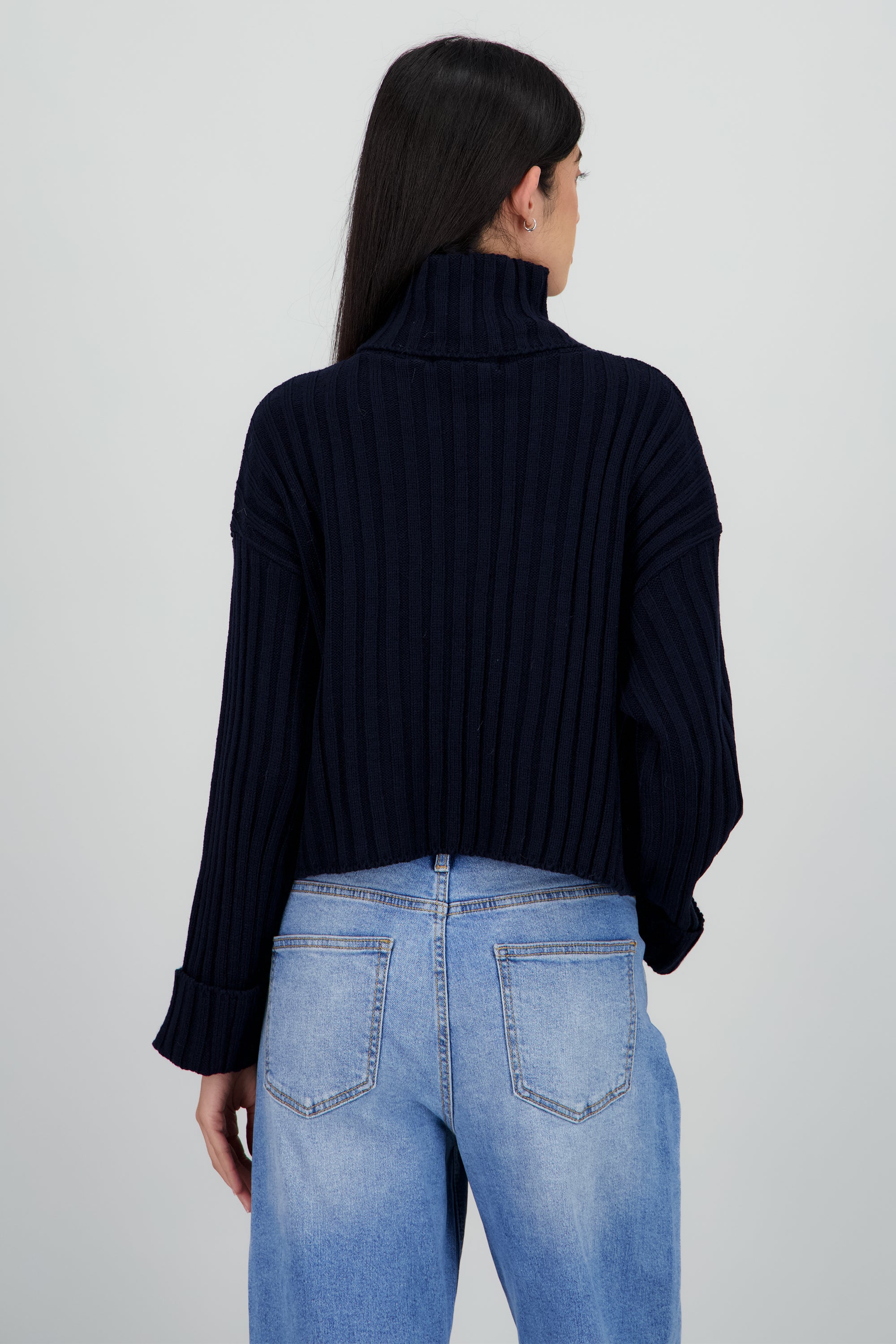 Sueter tejido cuello alto MARINO