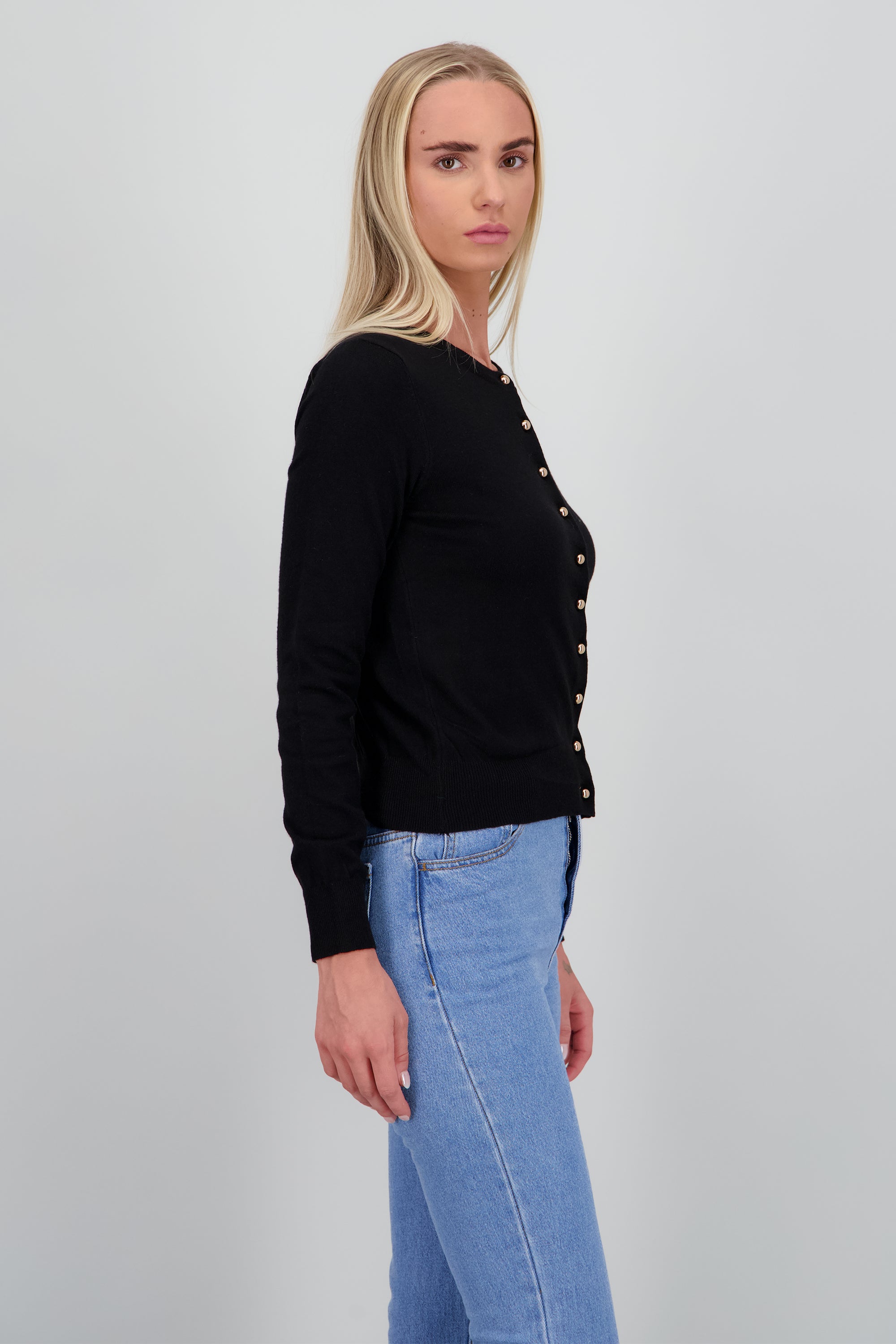 Cardigan detalle botones NEGRO