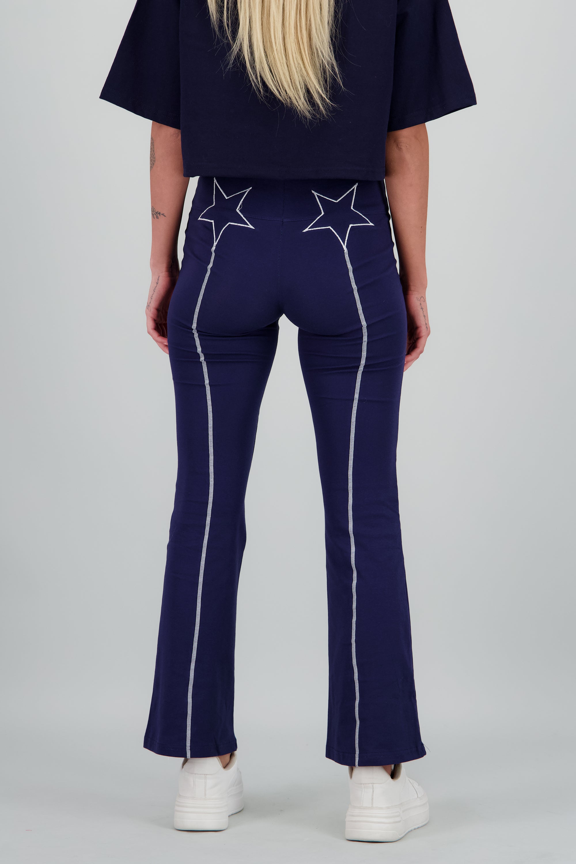 Pants detalle estrellas linea MARINO