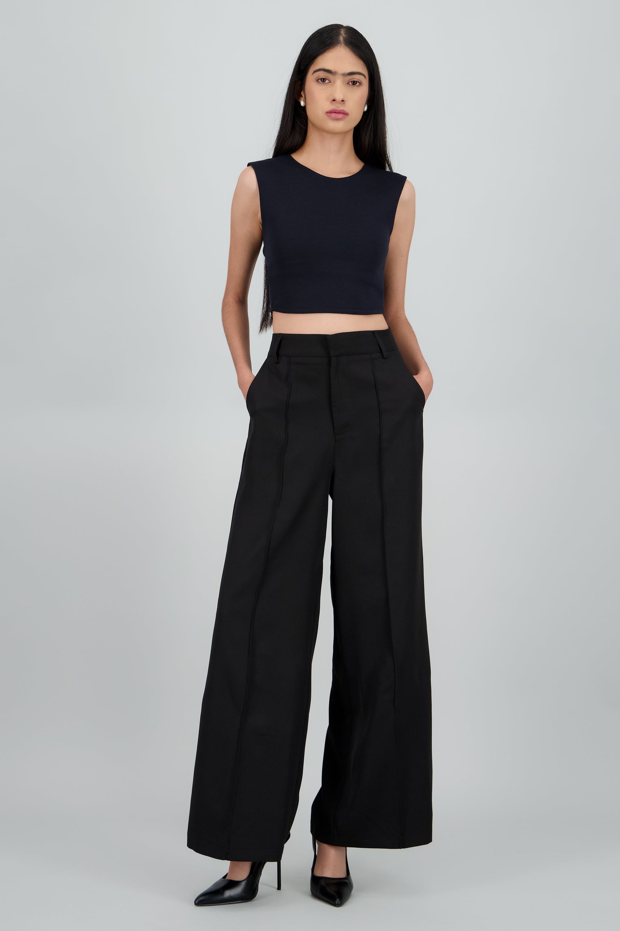 Pantalon amplio liso NEGRO