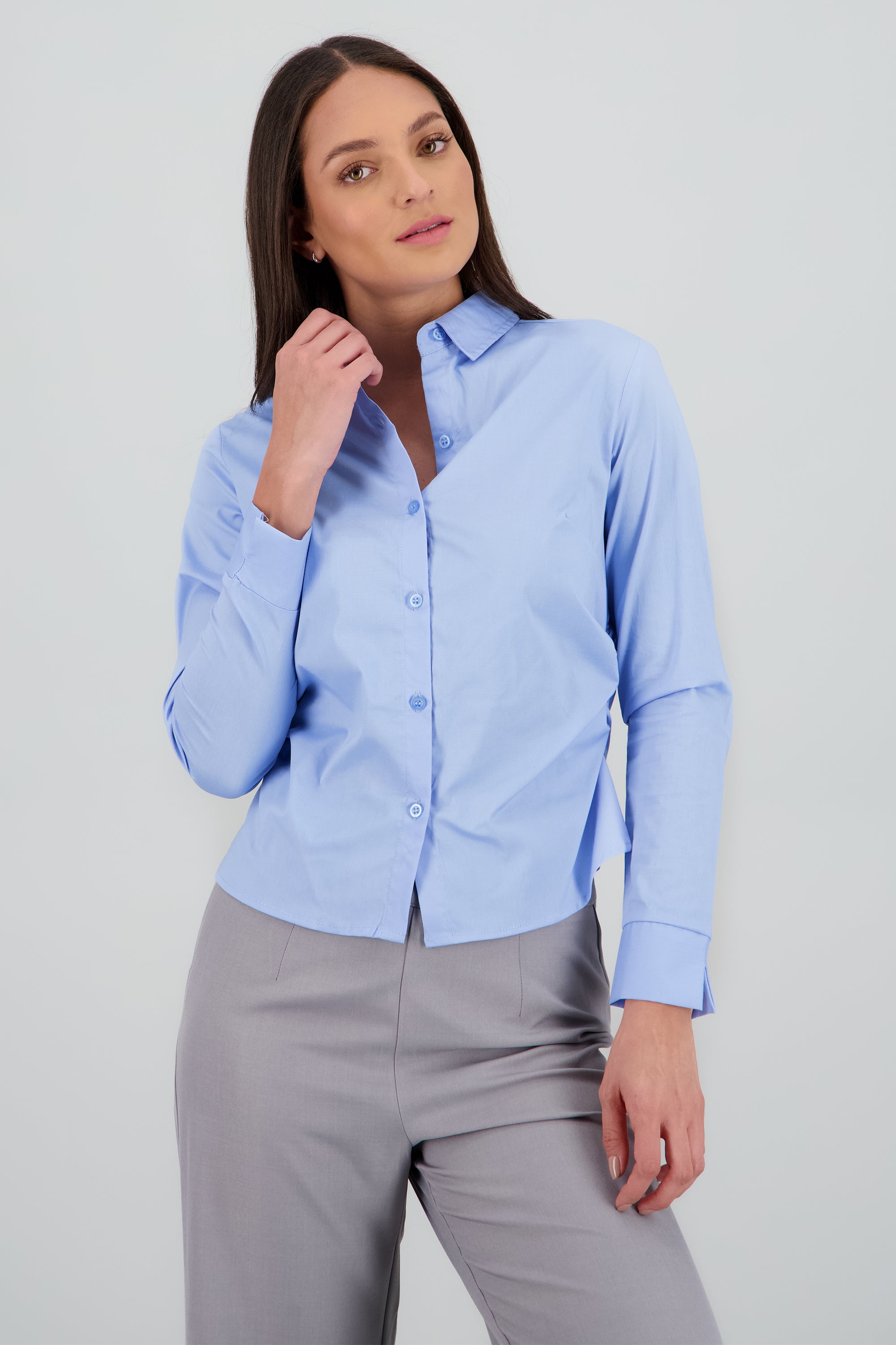 Camisa manga larga detalle frunces costados AZUL PASTEL