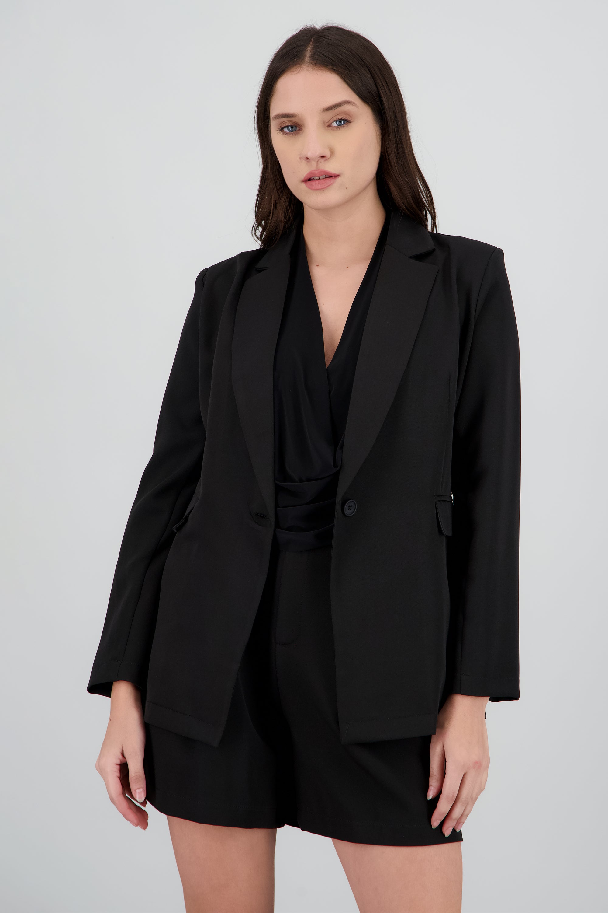 Blazer bolsas detalle pinzas NEGRO