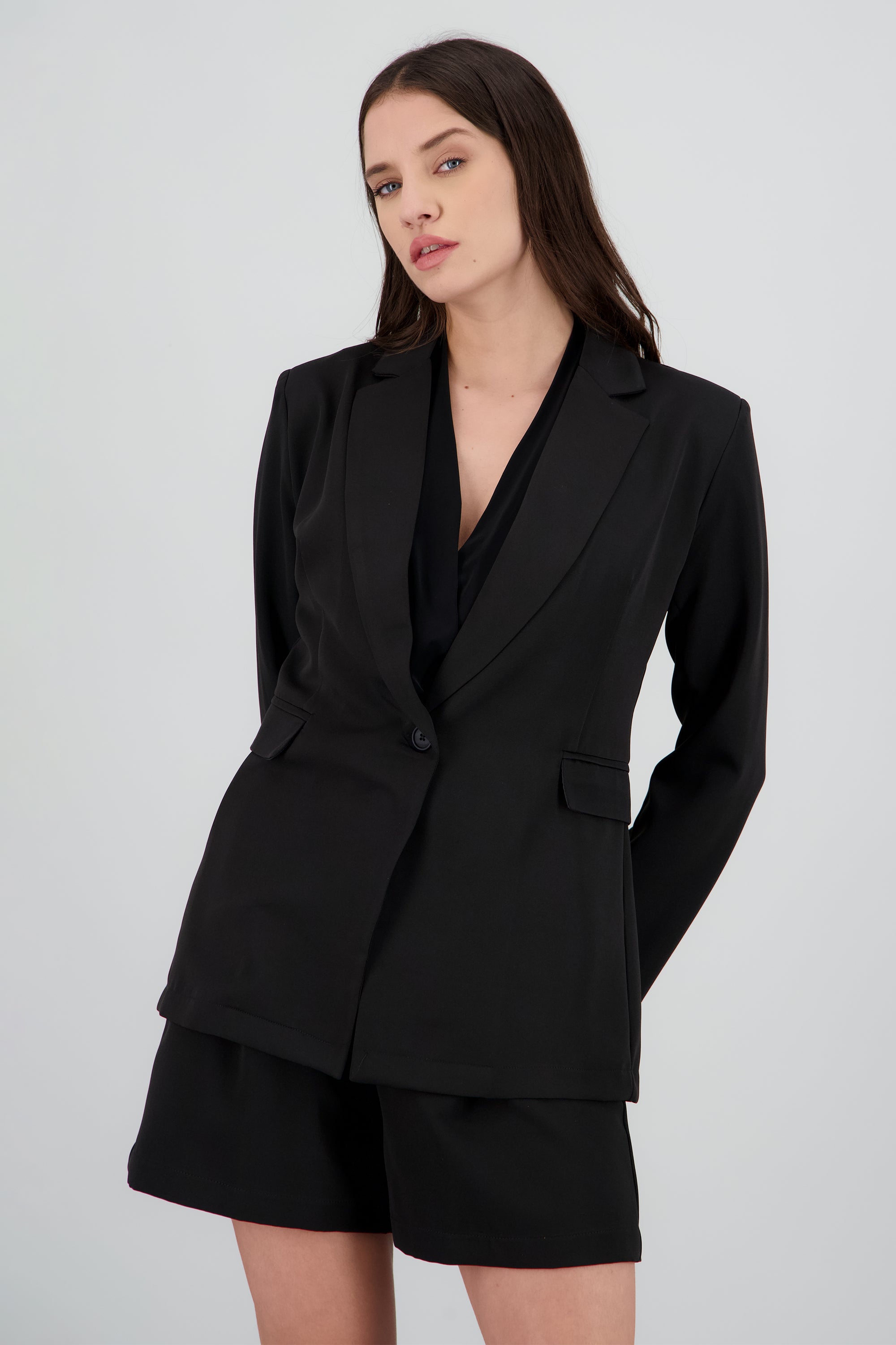 Blazer bolsas detalle pinzas NEGRO