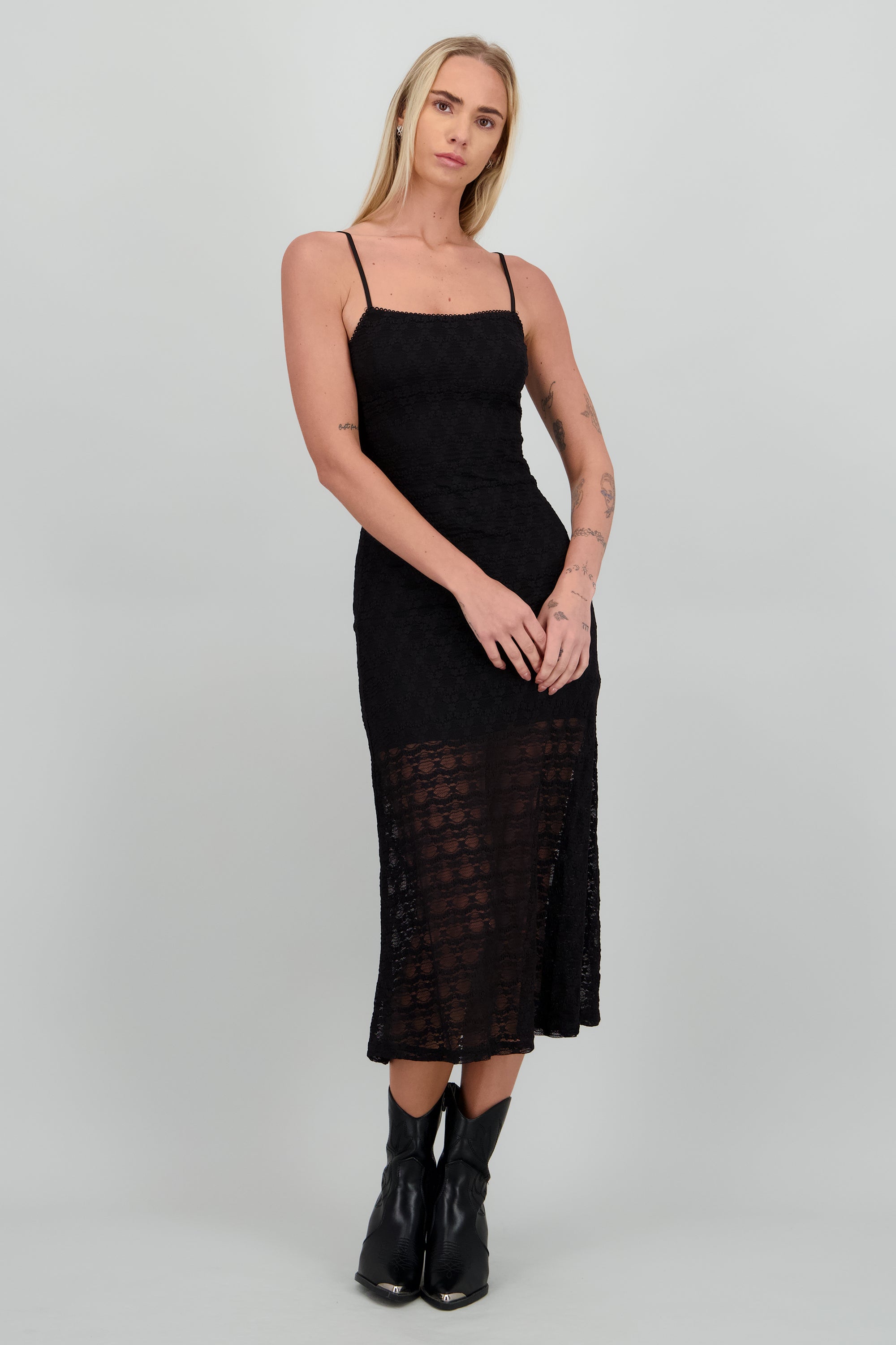 Vestido maxi encaje NEGRO