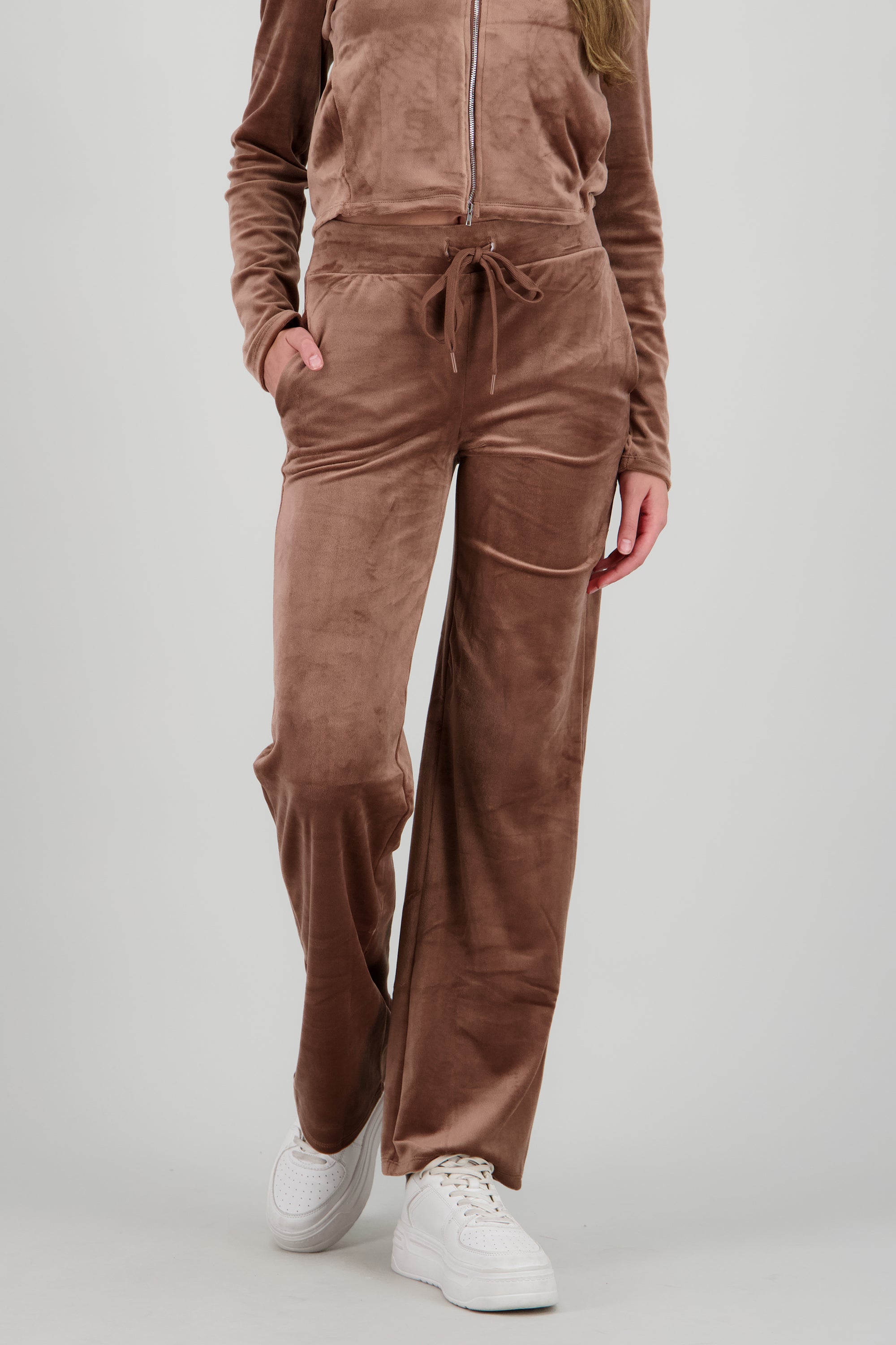 Pants amplios velvet CHOCOLATE