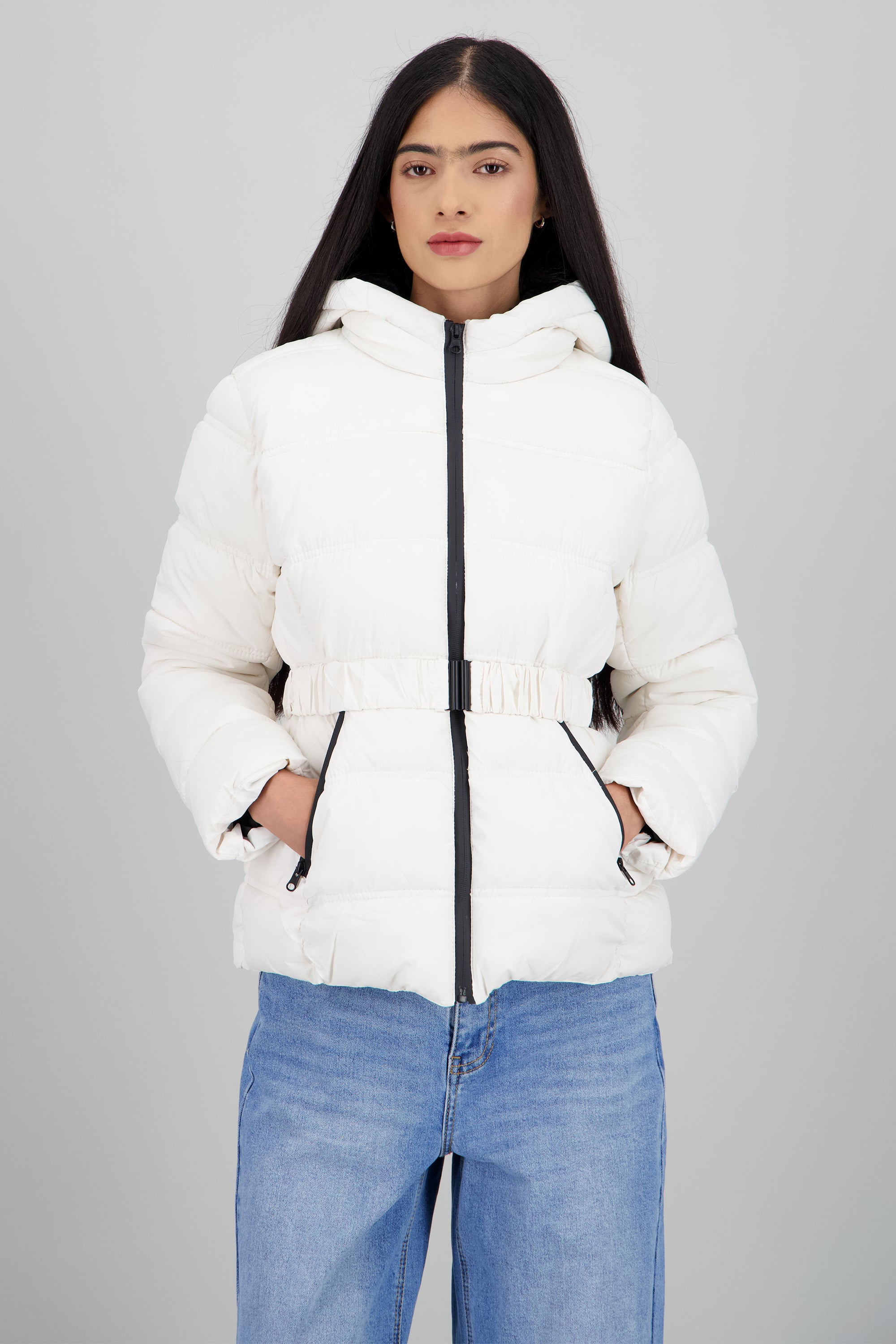 Chamarra puffer detalle cinturon BLANCO