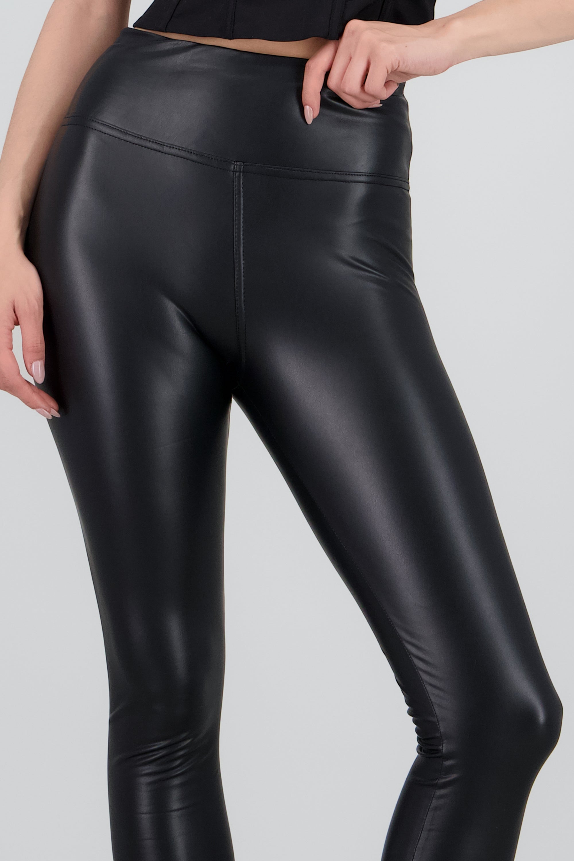 Leggings PU lisos NEGRO