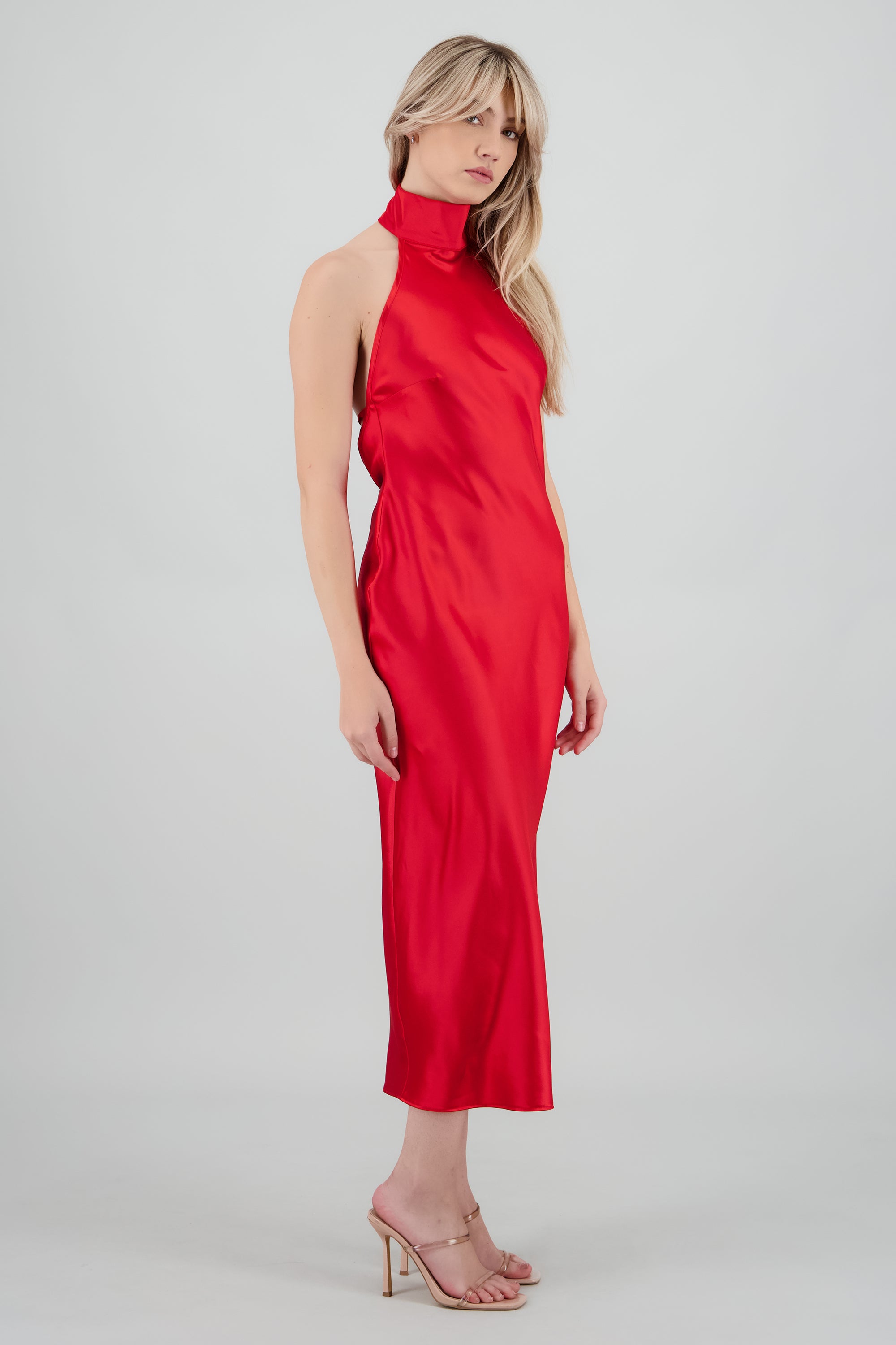 Vestido midi cuello alto con amarre en espalda ROJO