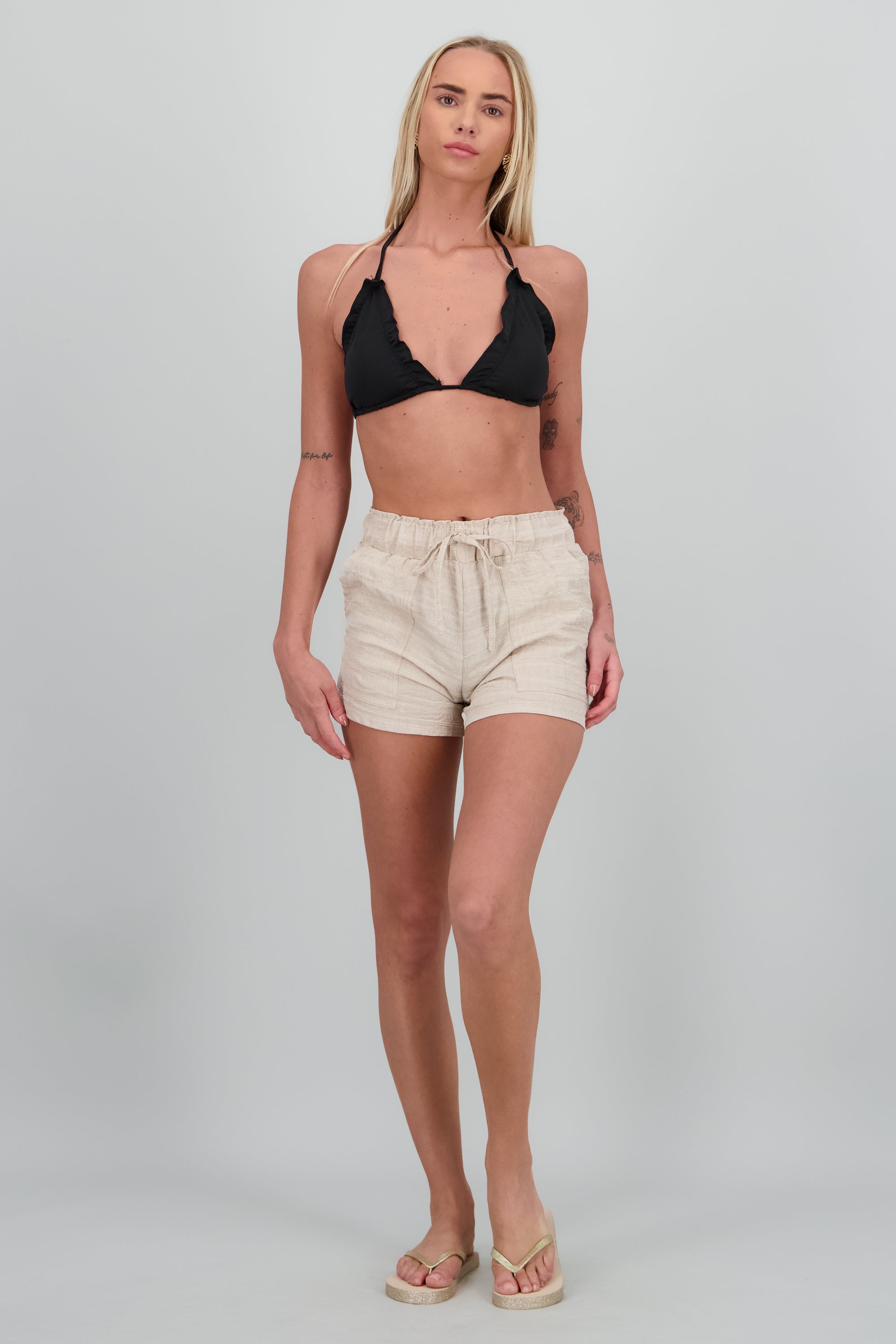 Short jareta con textura BEIGE