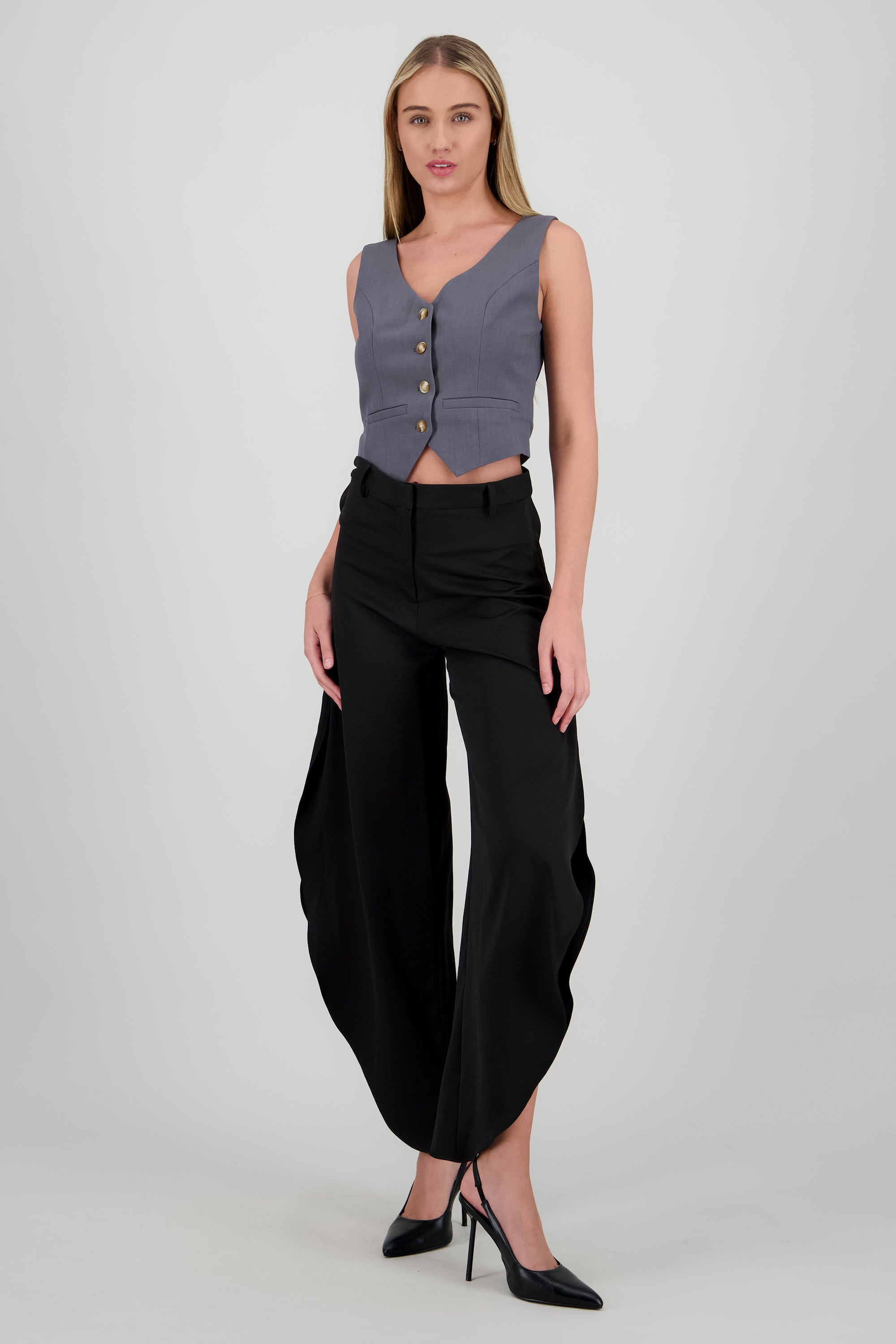 Pantalon detalle abertura costado NEGRO