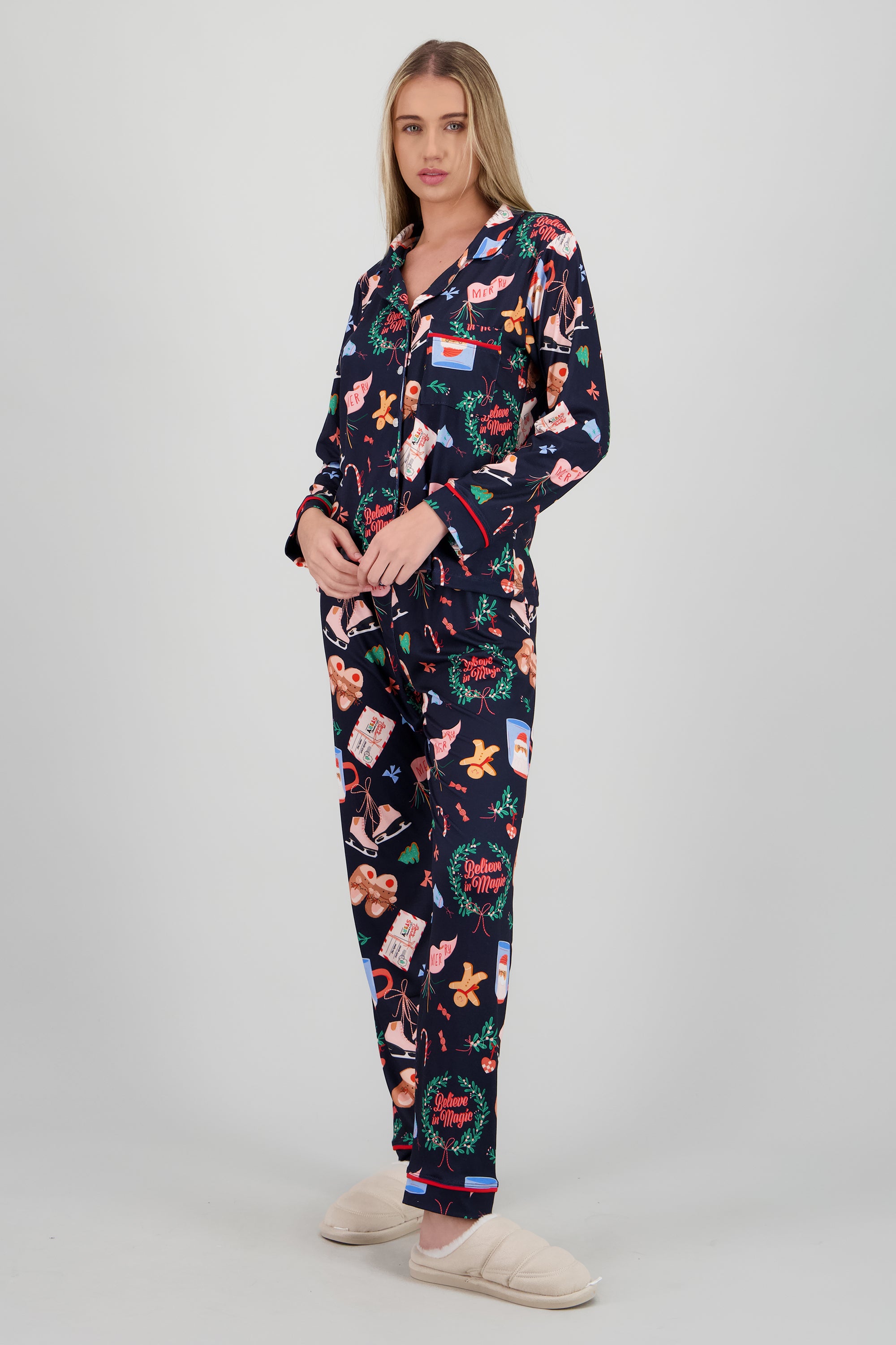 Pijama estampado navideño MARINO COMBO
