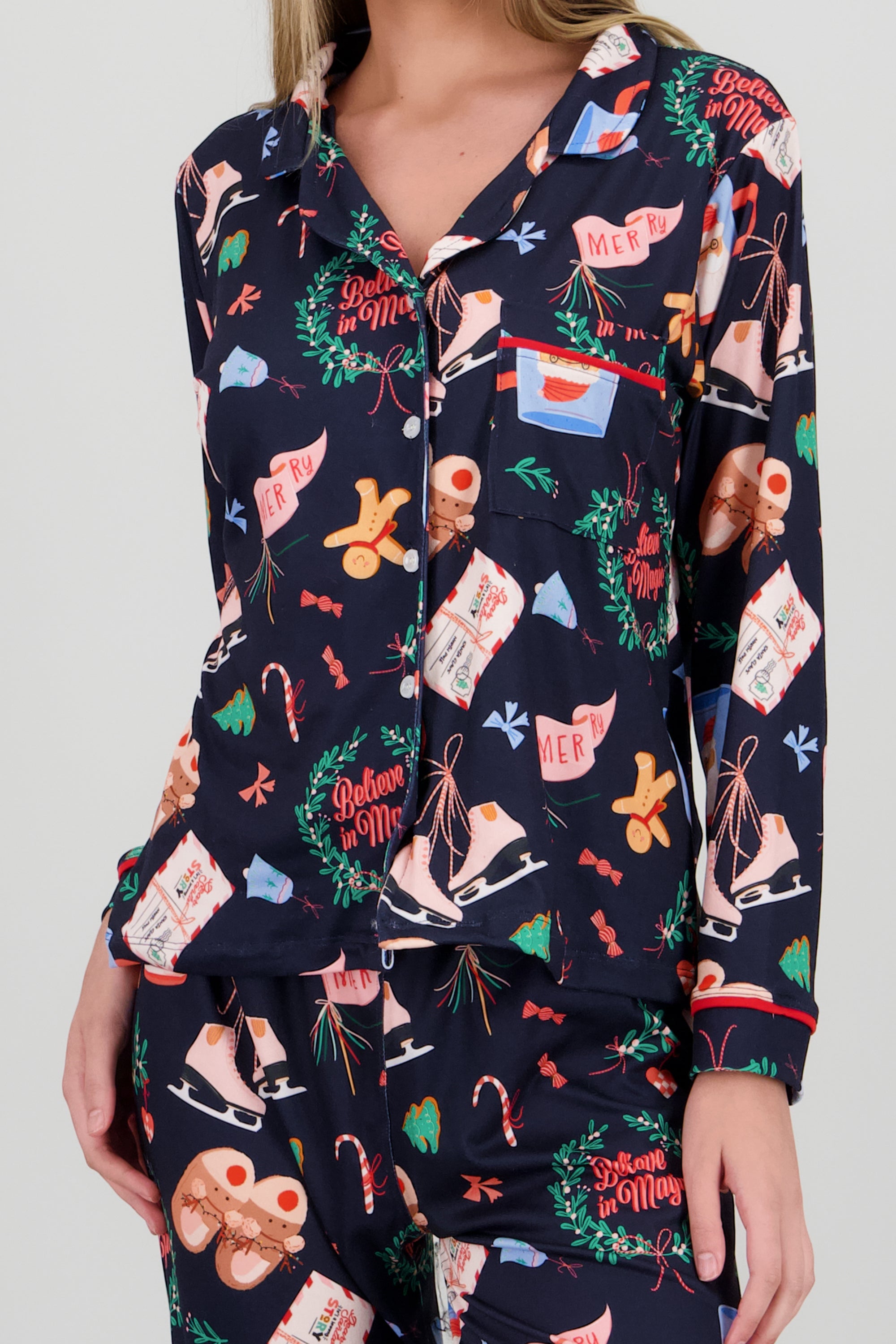 Pijama estampado navideño MARINO COMBO