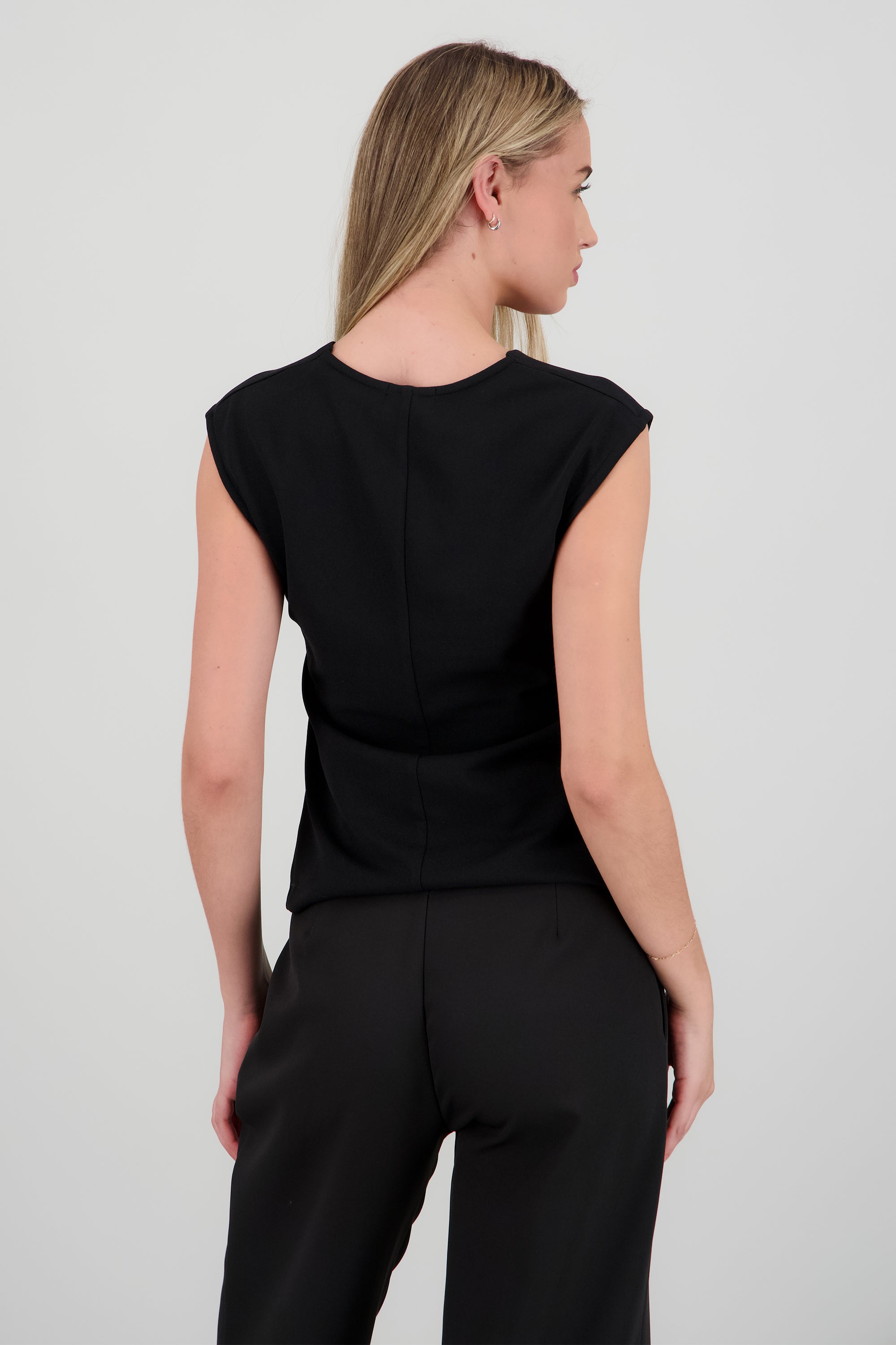 Chaleco largo abertura con botones dorados NEGRO