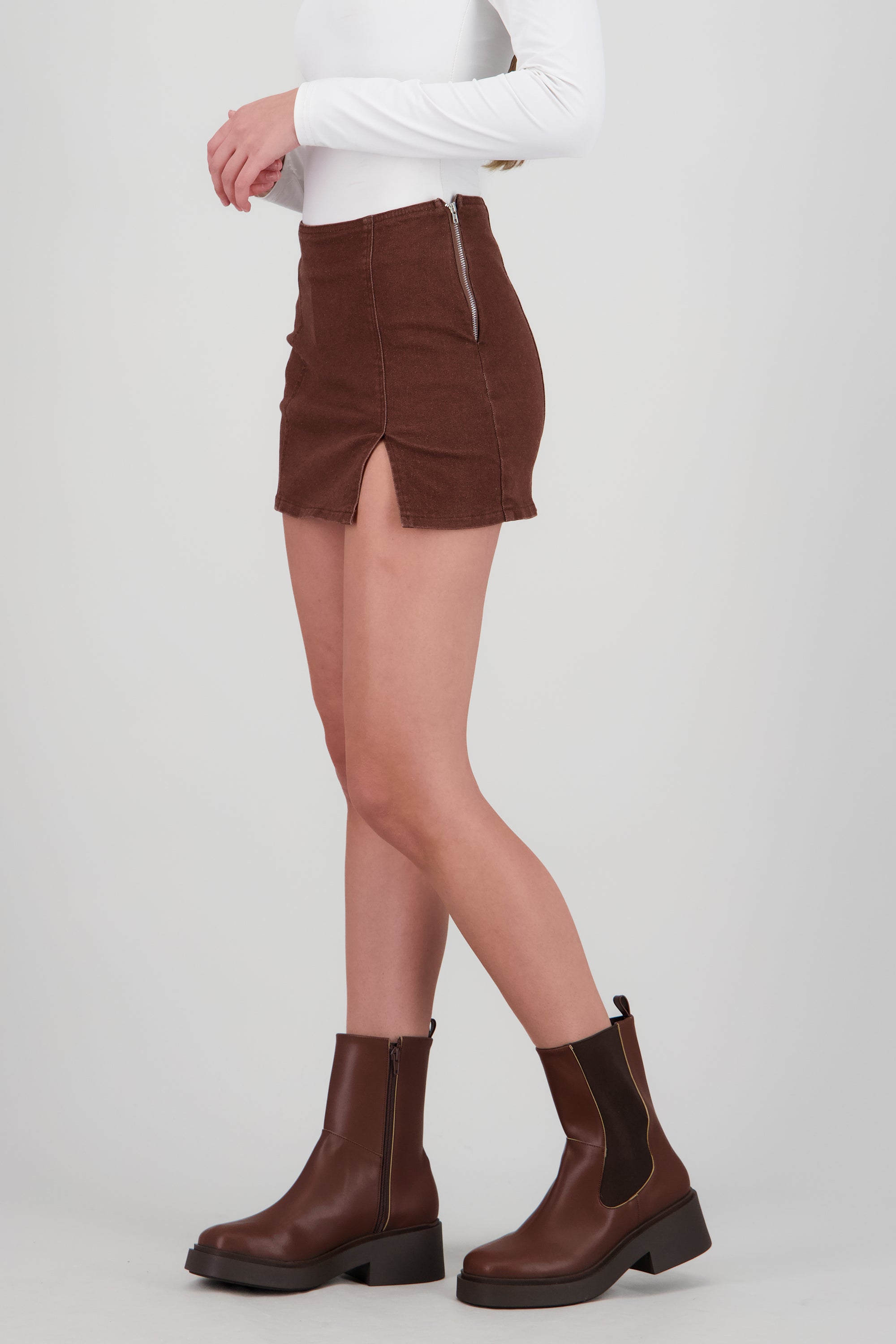 Falda mini con aberturas CAFE OBSCURO