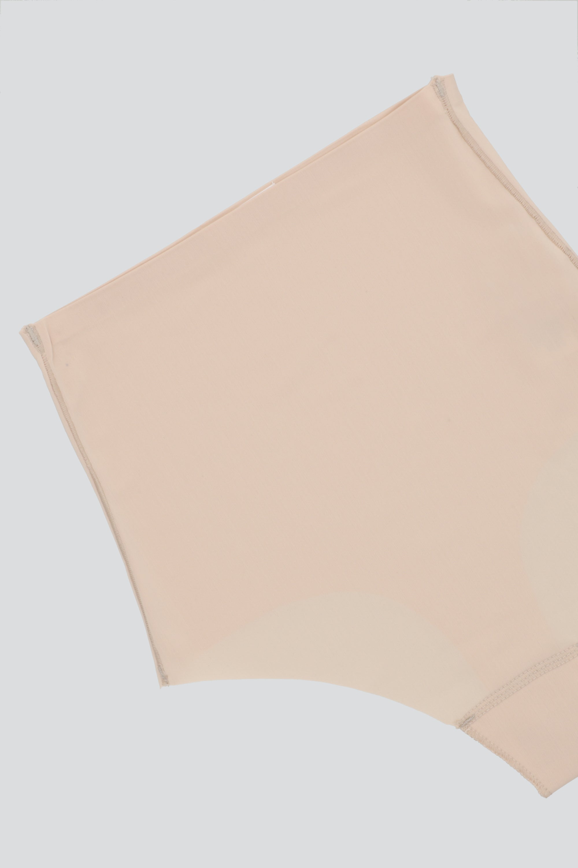 Tanga faja alta NUDE