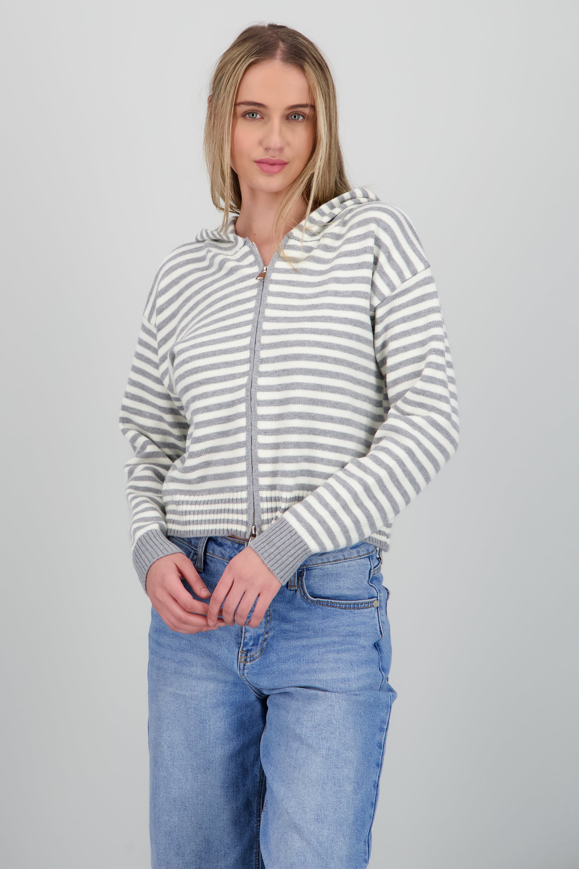 Suedara rayas tejida GRIS COMBO