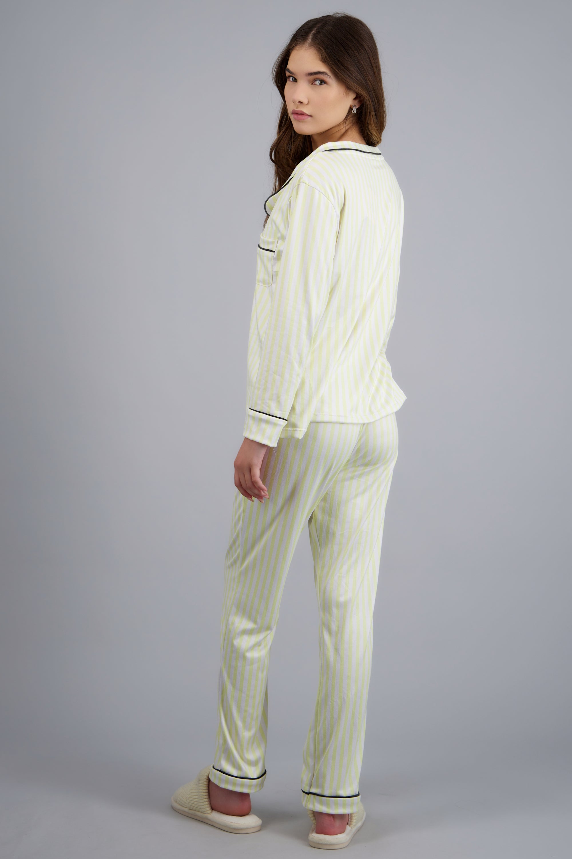 Pijama camisera rayas suave AMARILLO