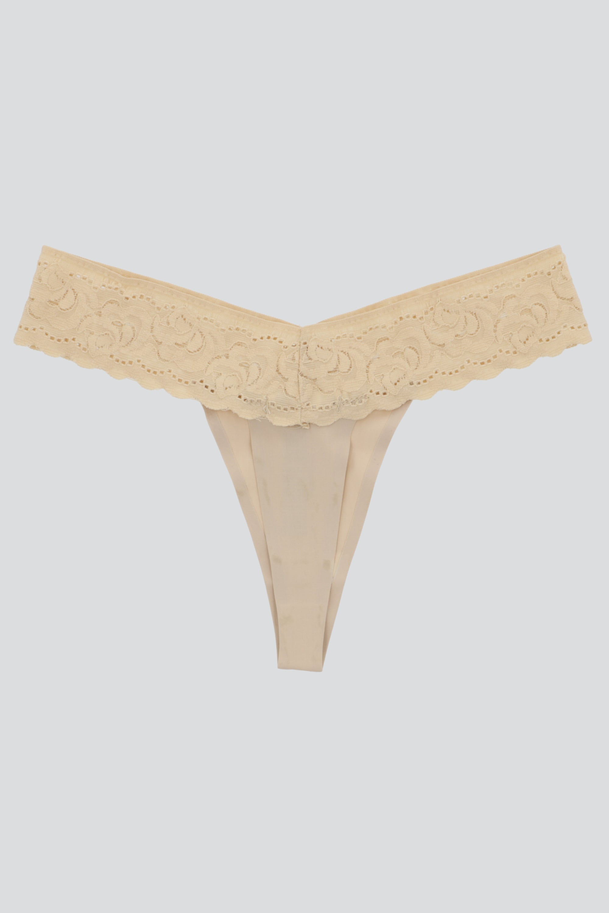 Tanga encaje NUDE