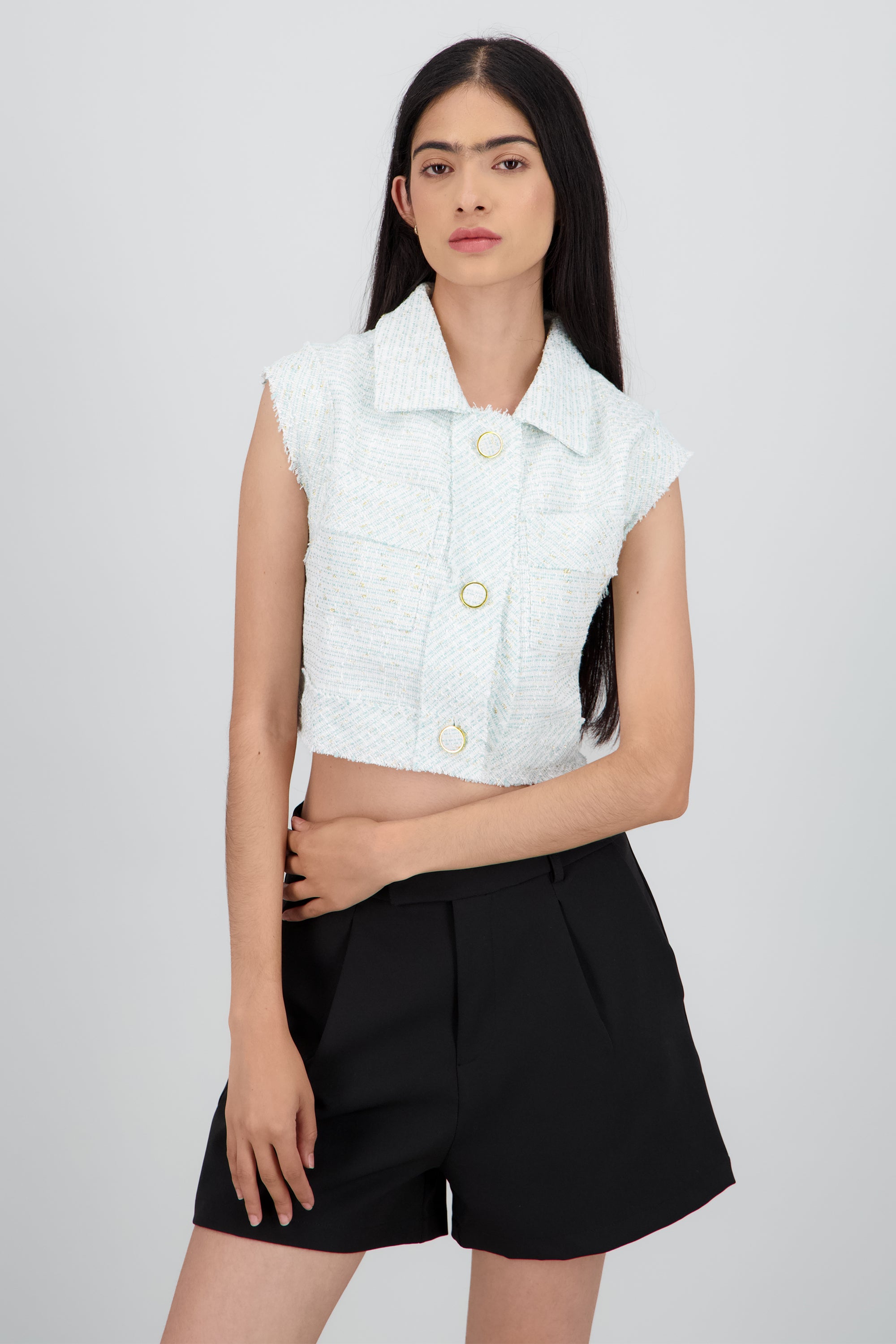 Top tweed botones sin manga MENTA