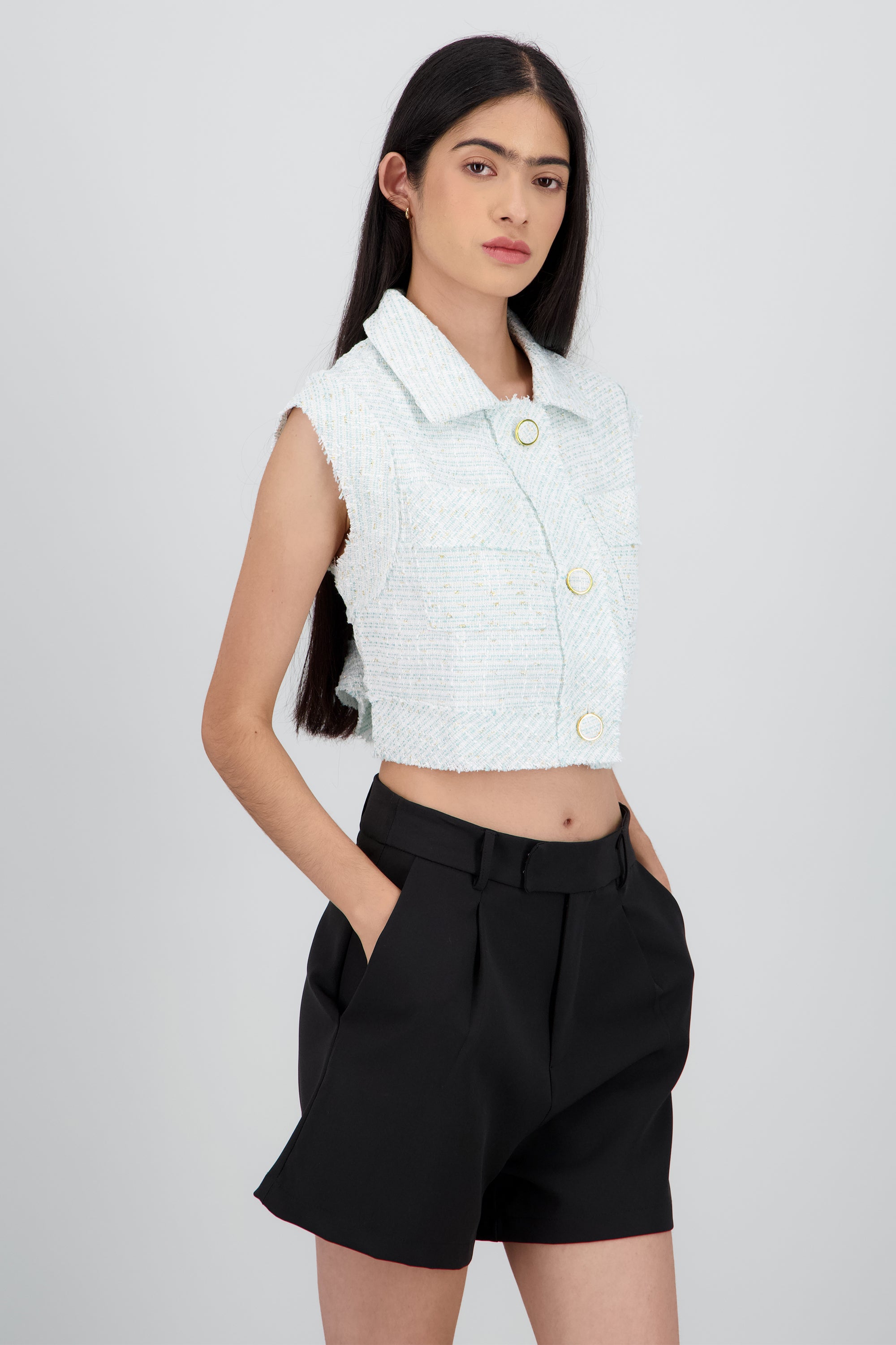 Top tweed botones sin manga MENTA