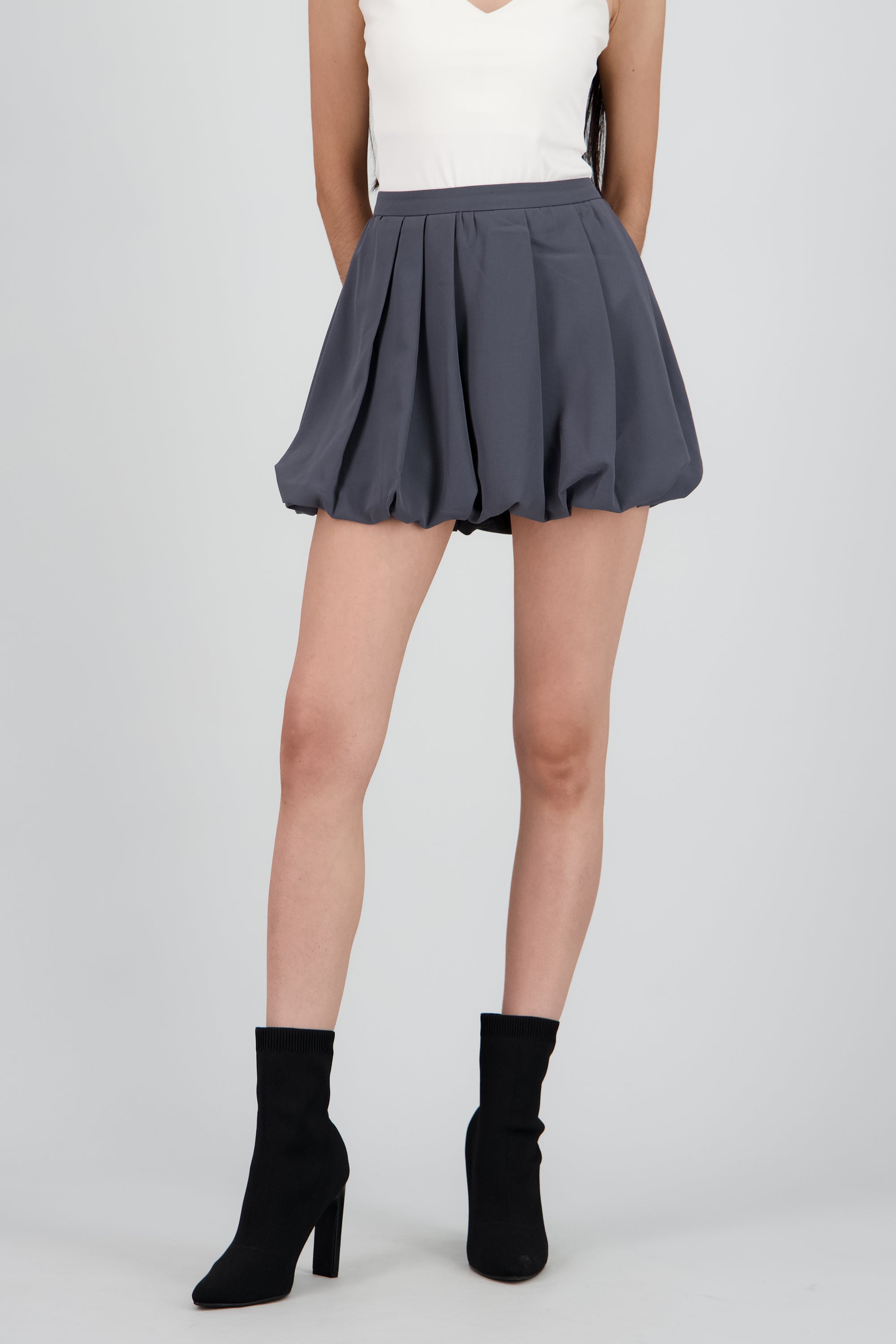 Falda burbuja tableada GRIS