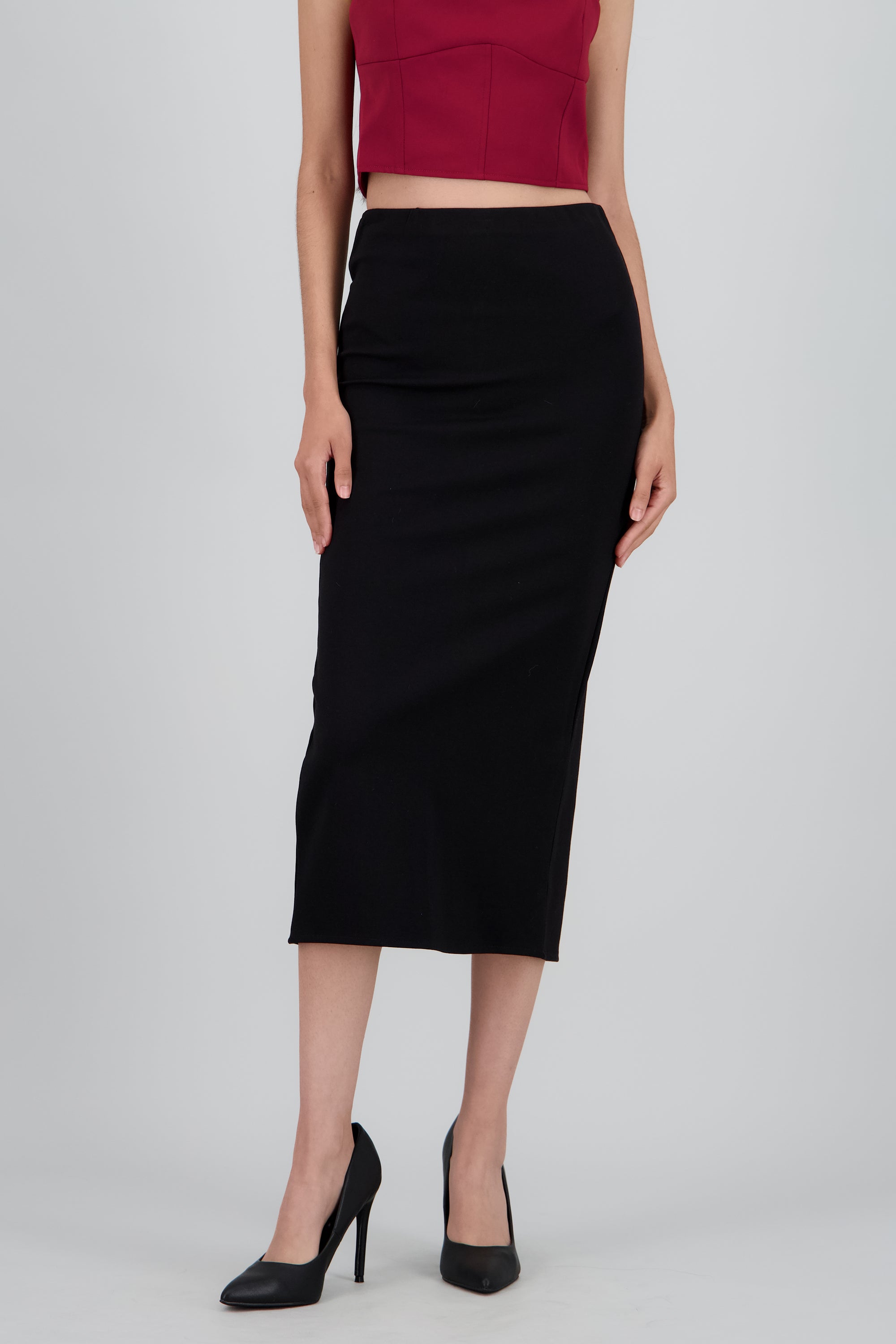 Falda midi corte trasero NEGRO