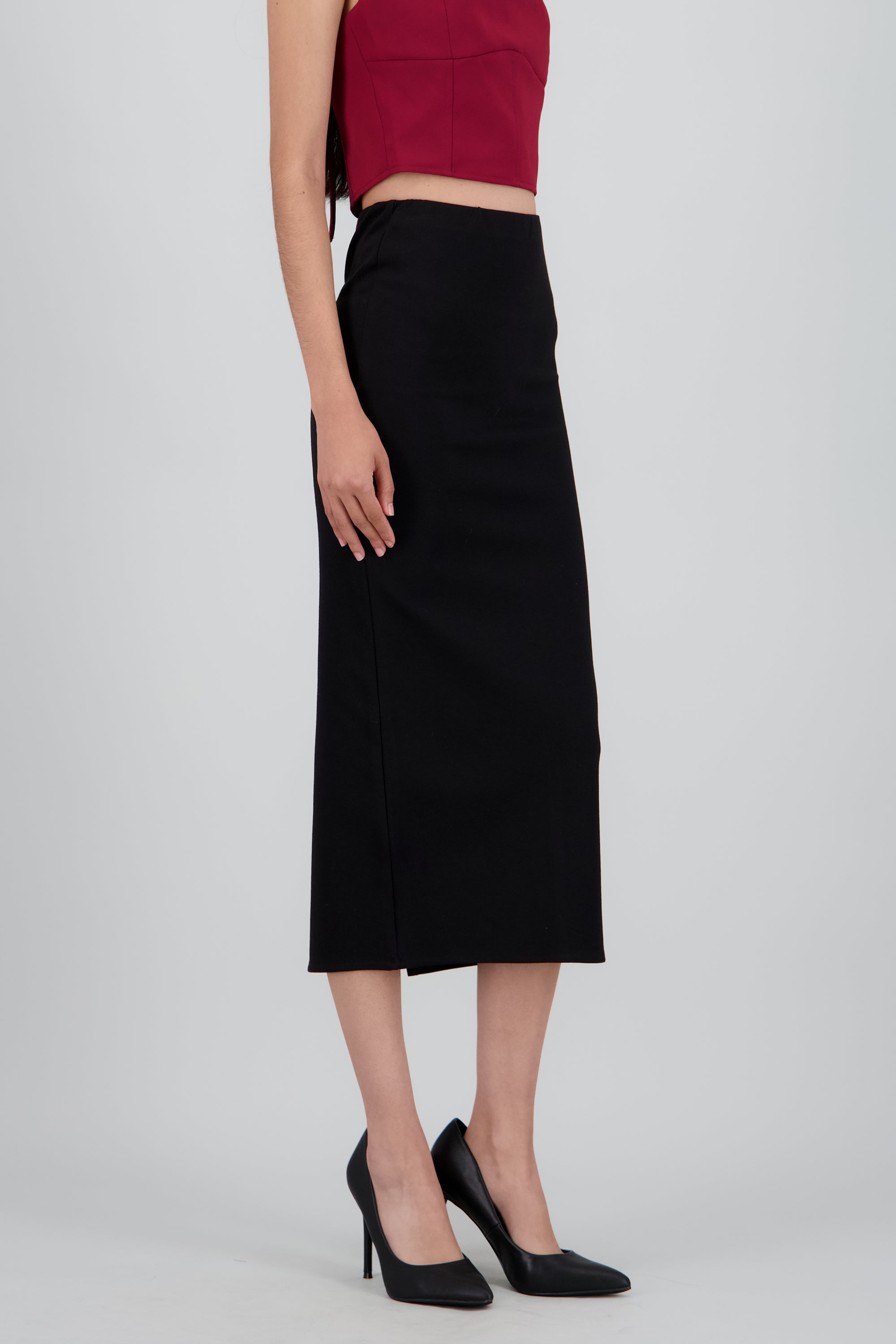 Falda midi corte trasero NEGRO