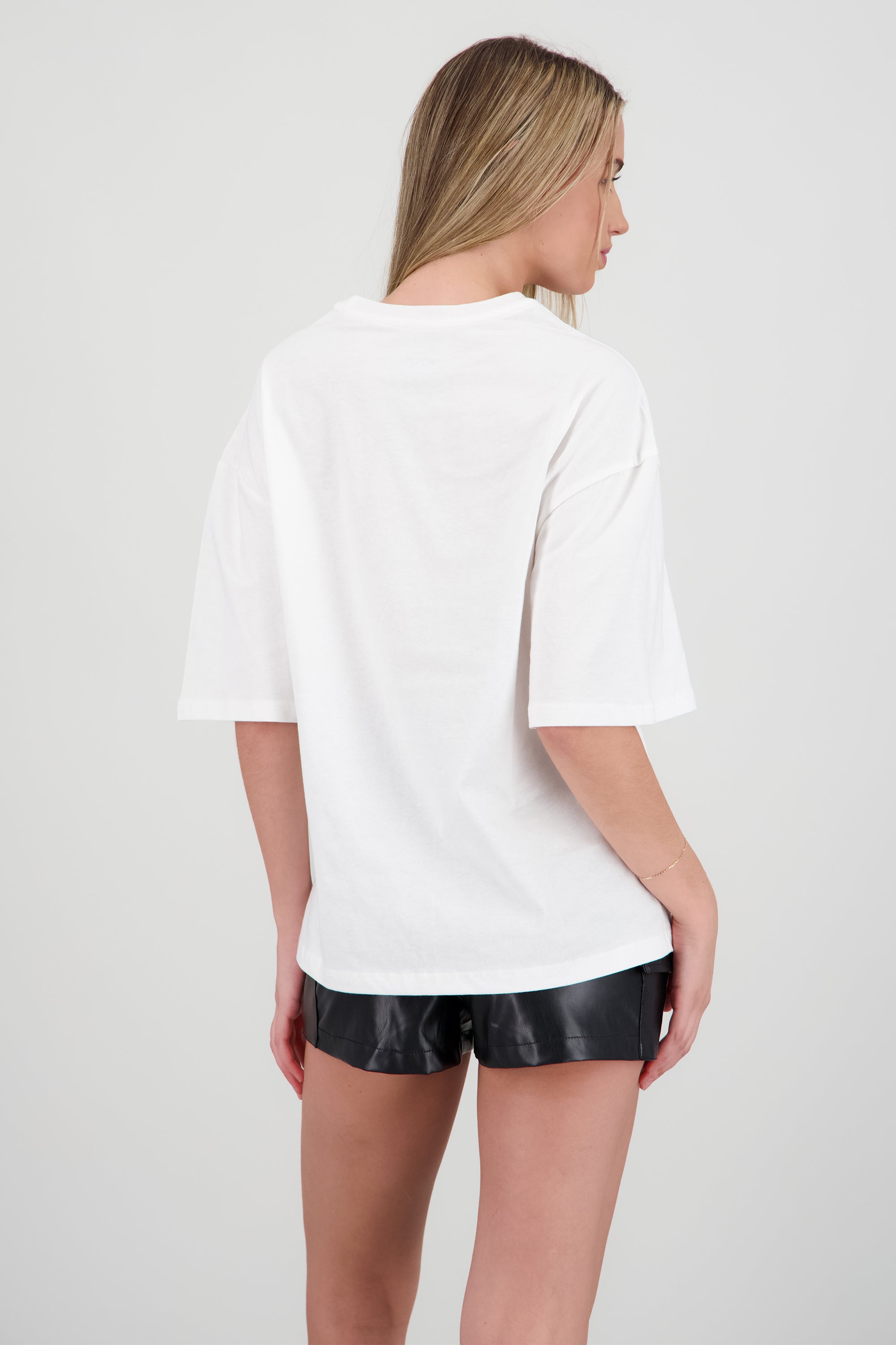 Playera huntrix k pop manga corta BLANCO