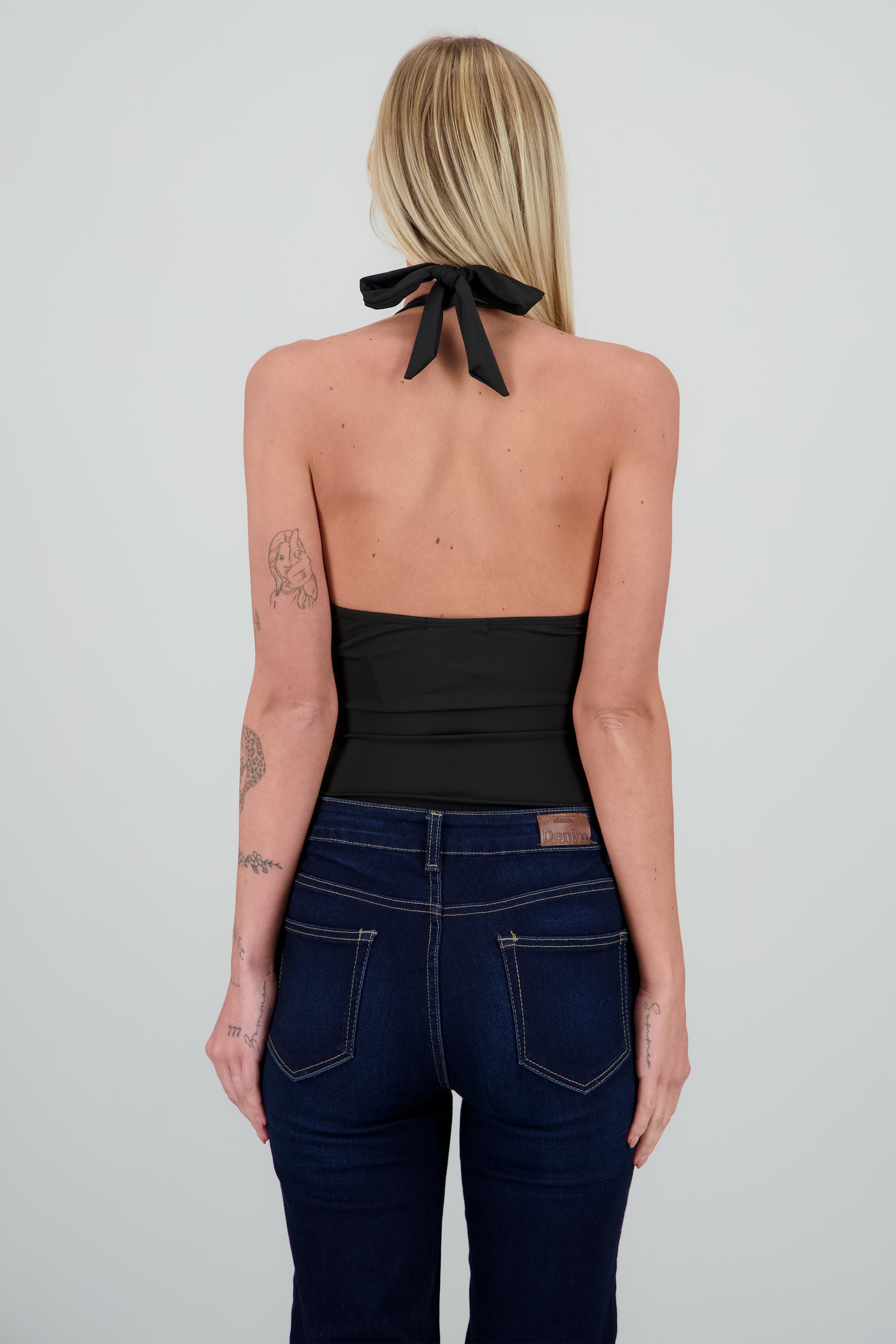 Body escote profundo V NEGRO