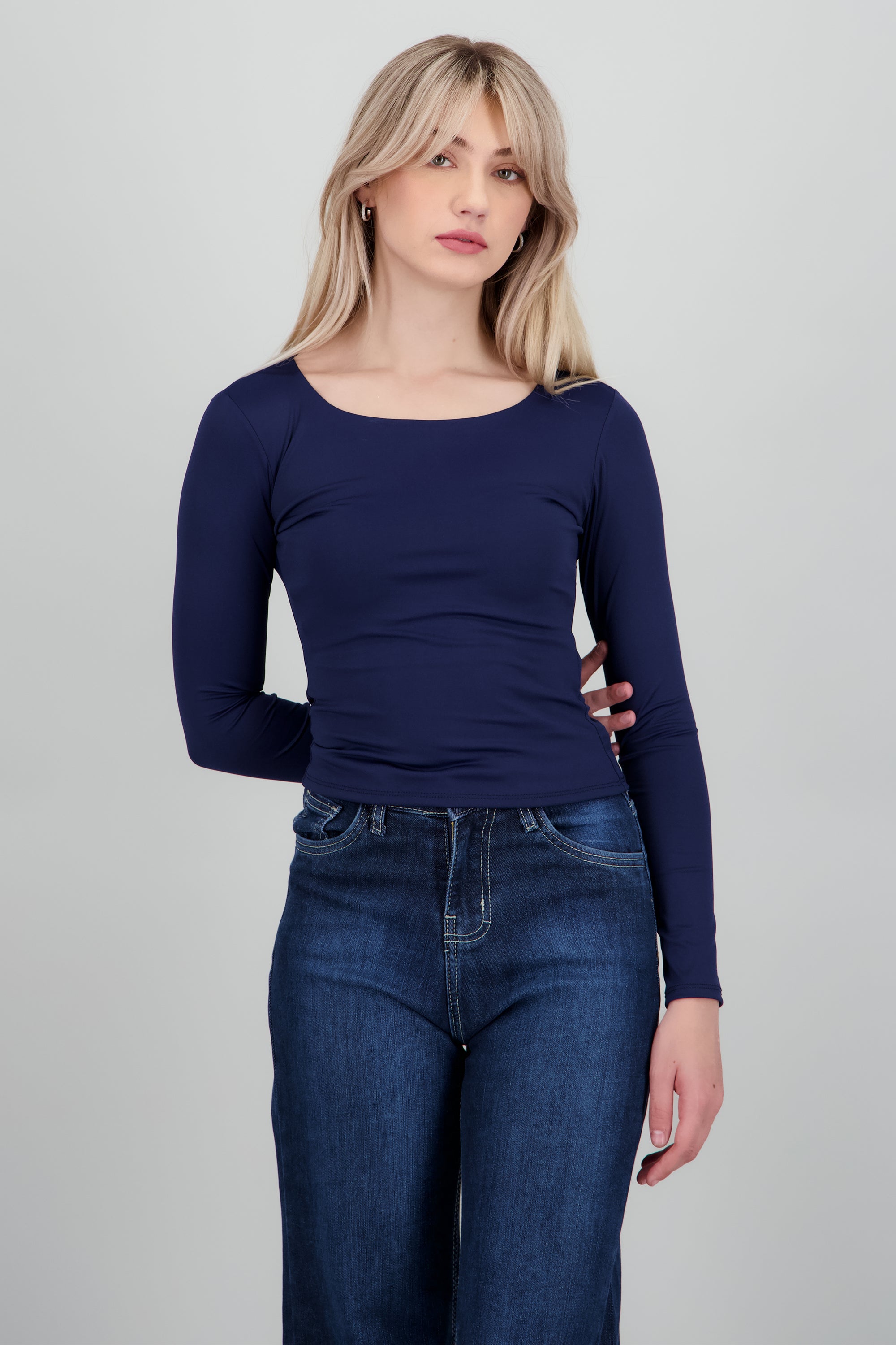 Top escote redondo manga larga MARINO