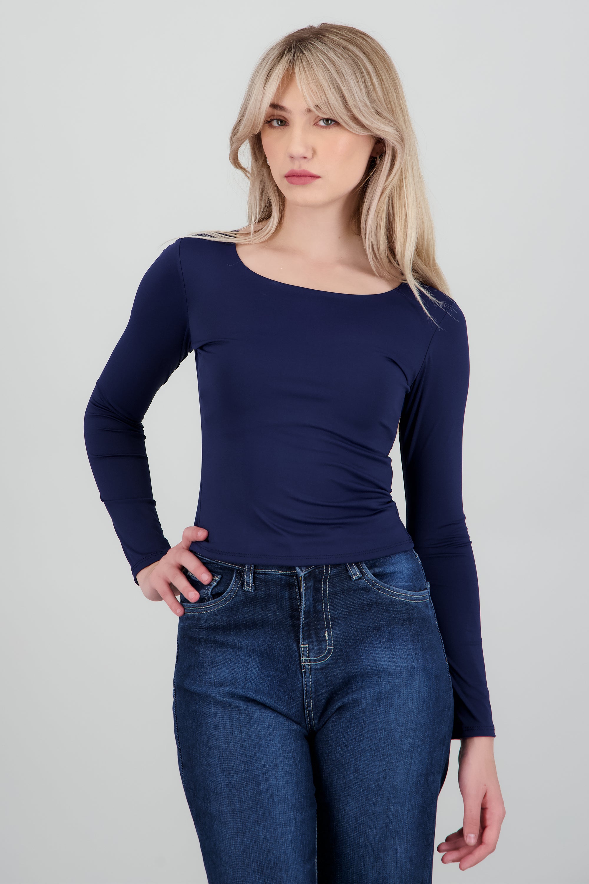 Top escote redondo manga larga MARINO