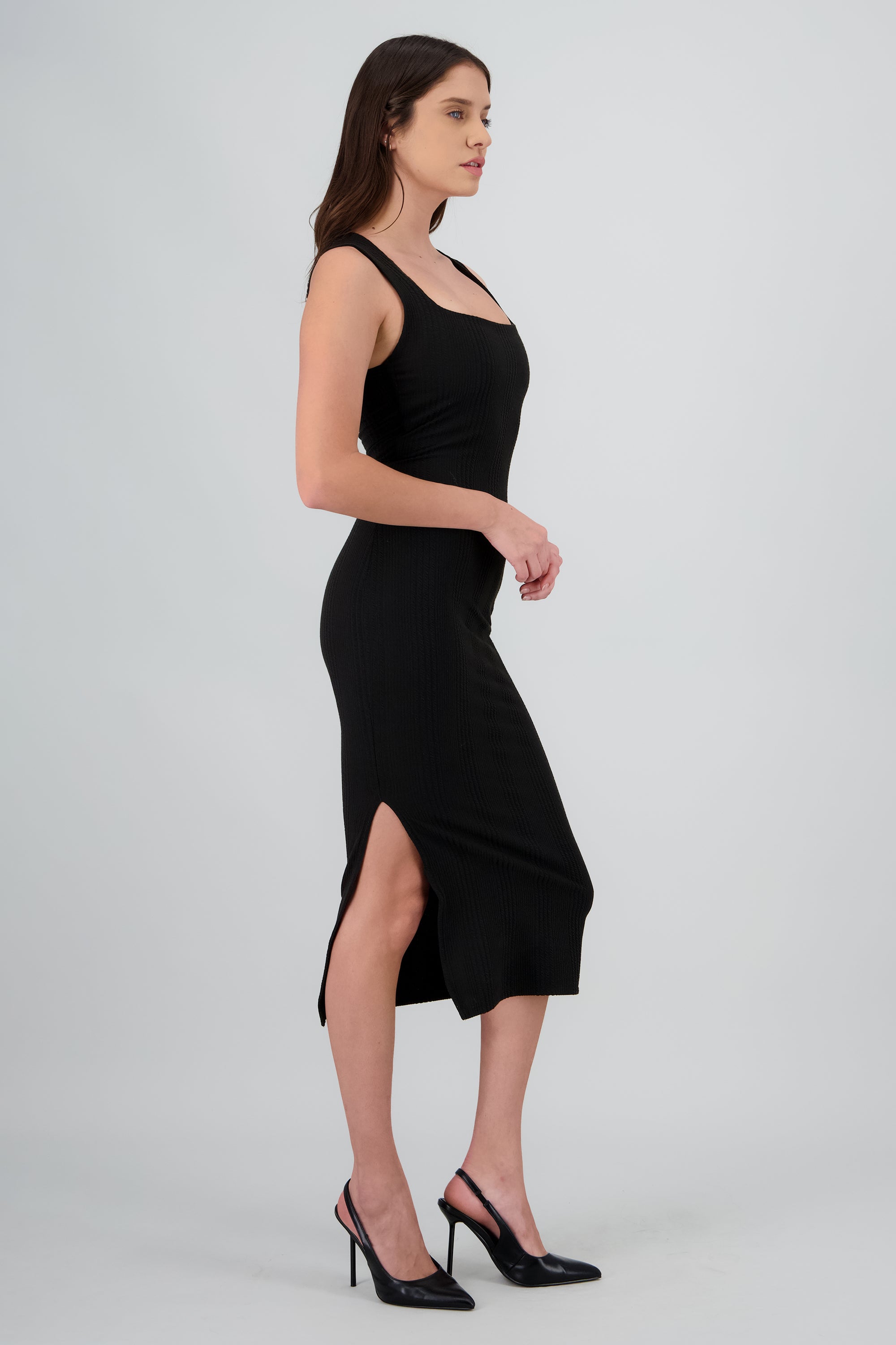 Vestido bodycon textura sin manga NEGRO