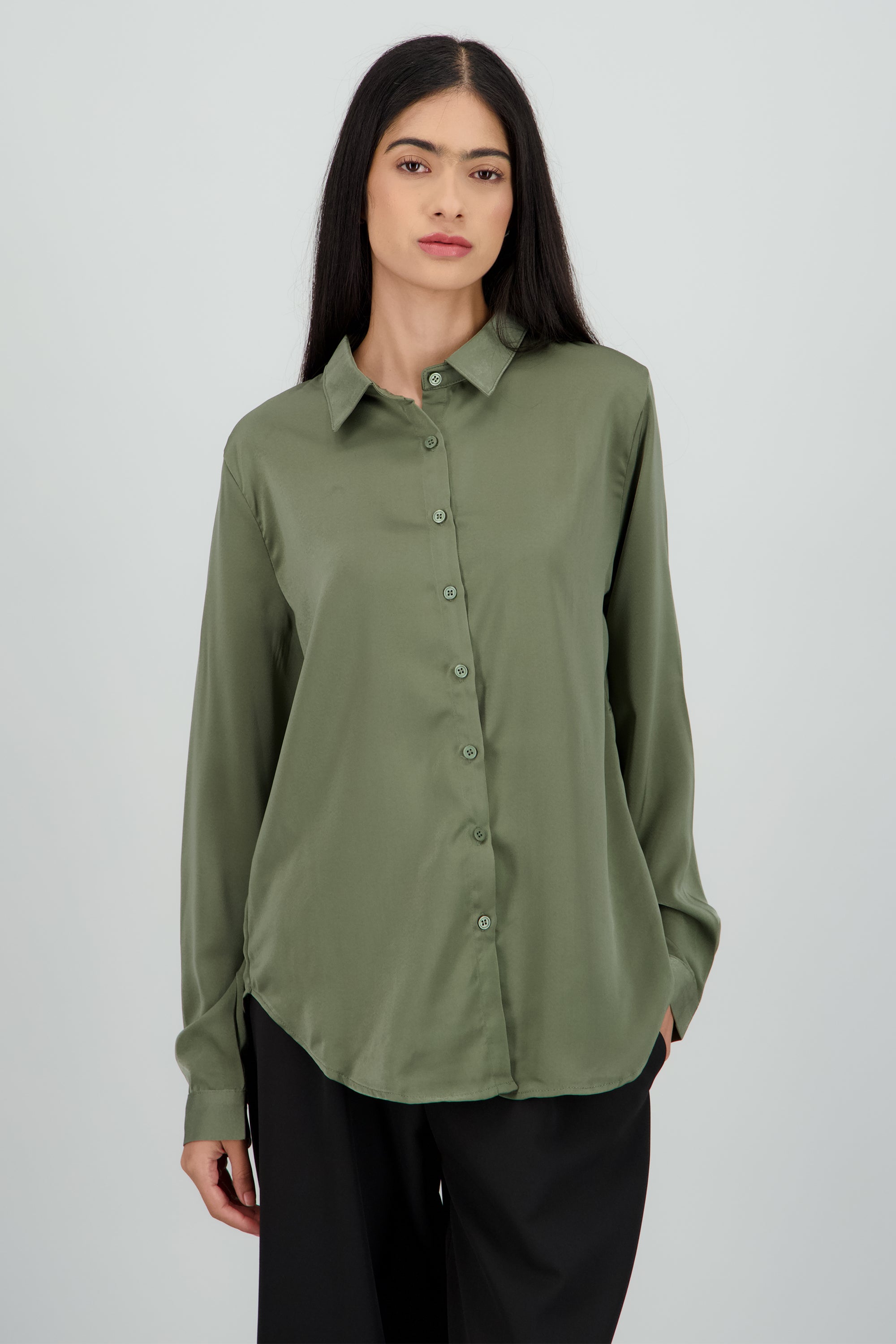 Camisa botones satinada OLIVO