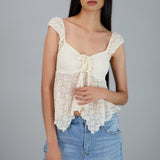 Blusa encaje asimetrica manga corta