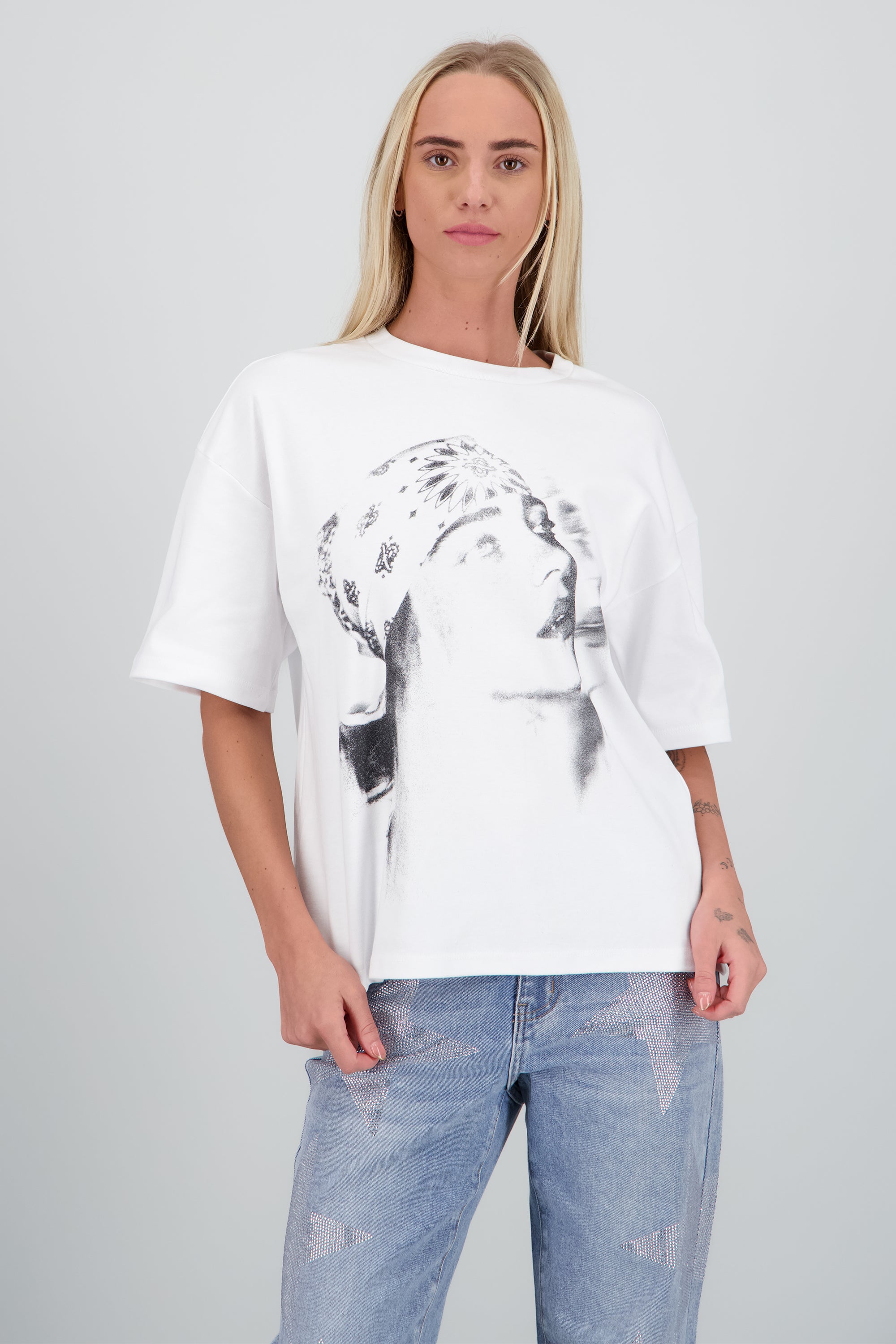 Playera Billie Eilish cara BLANCO