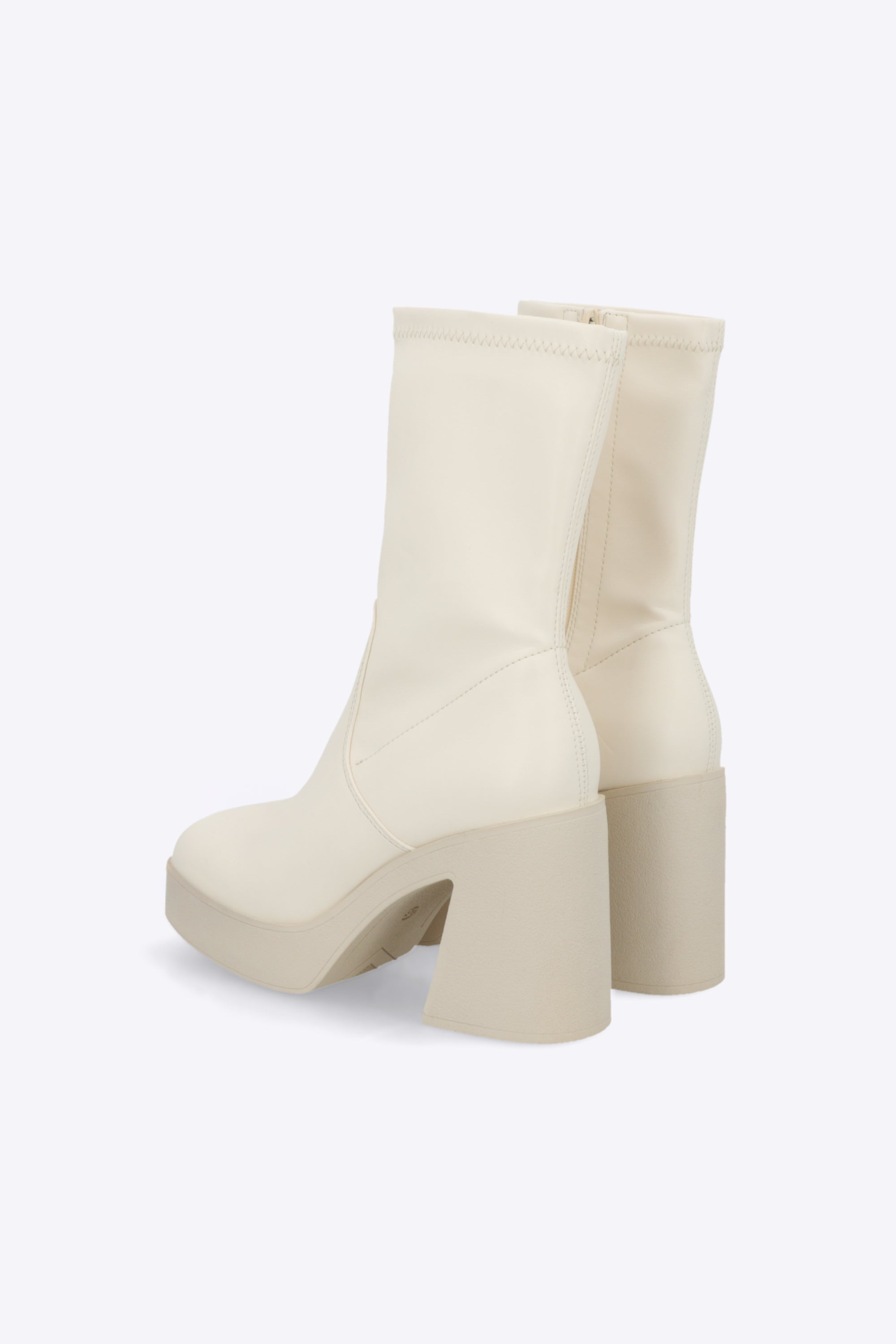 Botin ajustado elastico