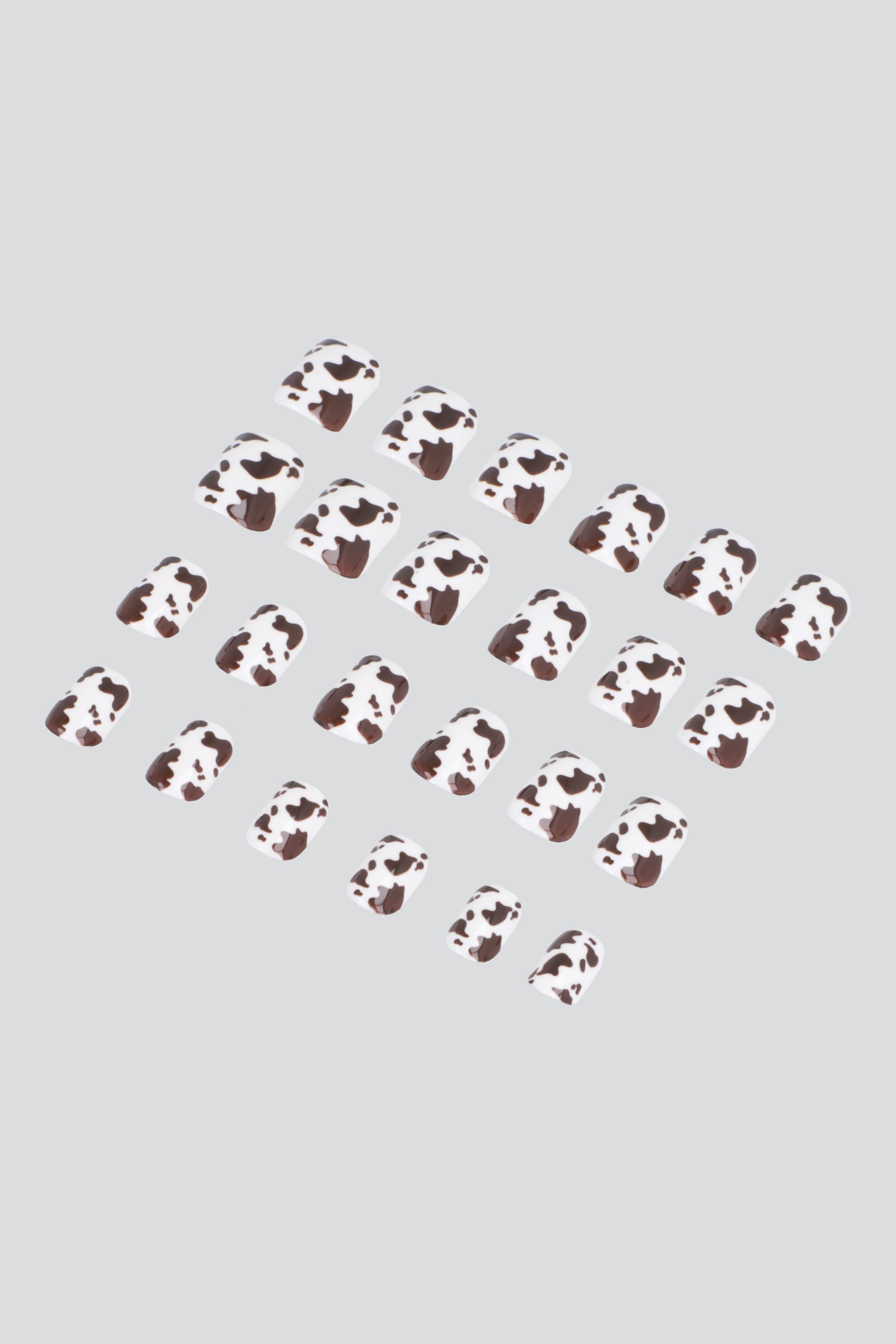 Set 24 uñas vaca mix CAFE