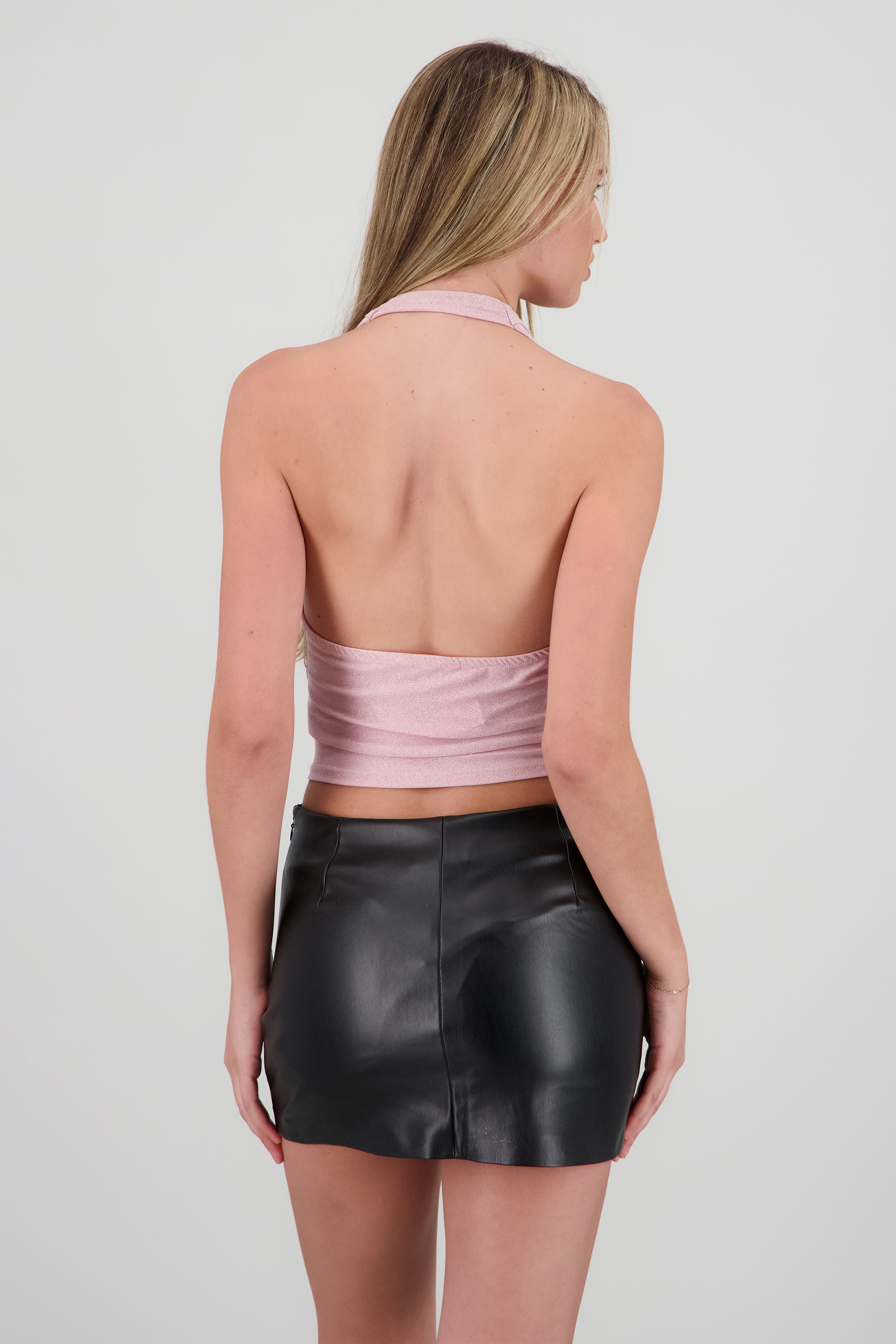 Top halter cuello cascada detalle brillos ROSA PASTEL