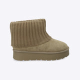 Bota invierno calceta tejida