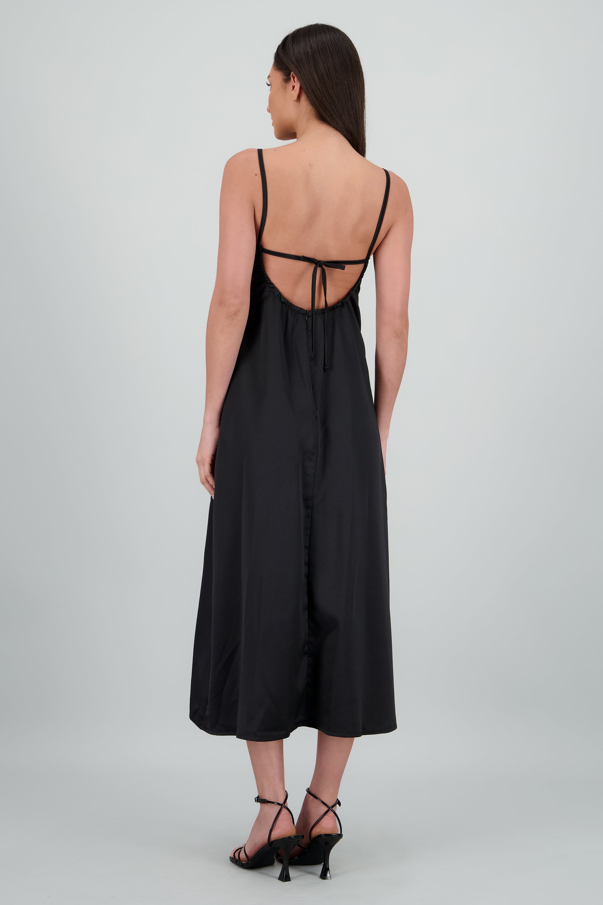 Vestido tirantes escote drapeado NEGRO