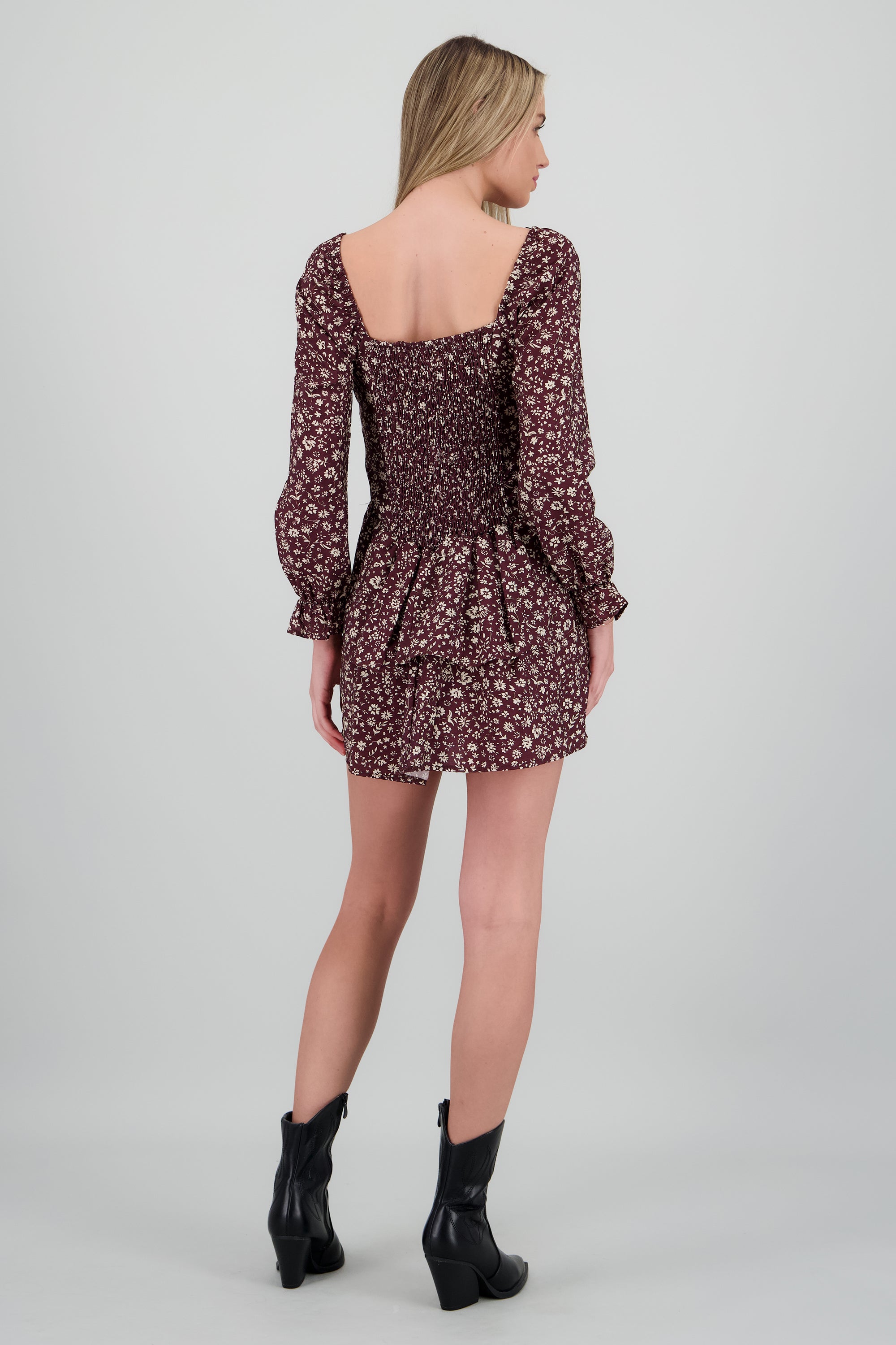 Vestido mini flores manga larga CAFE COMBO