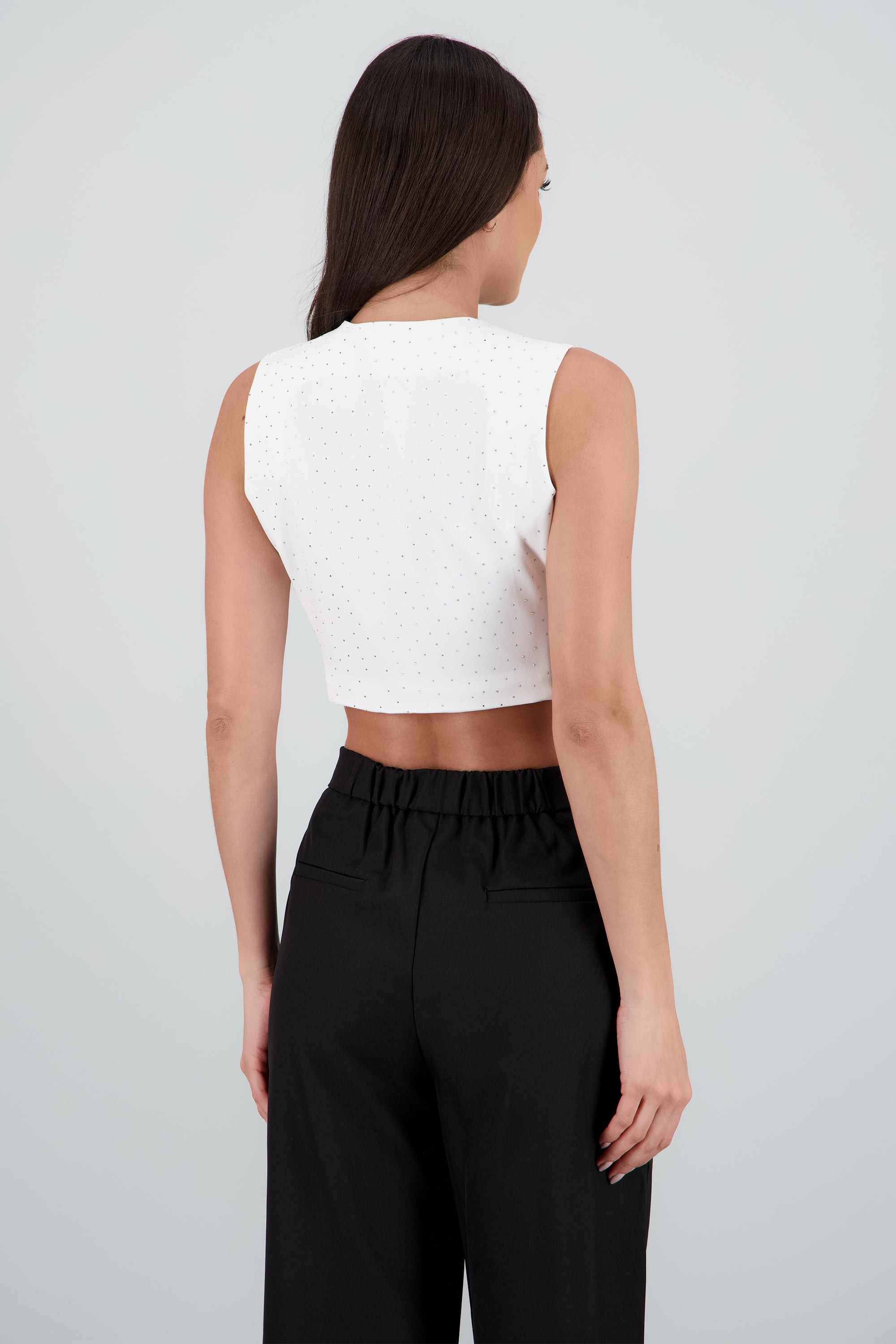 Chaleco corto escote v con brillos BLANCO COMBO